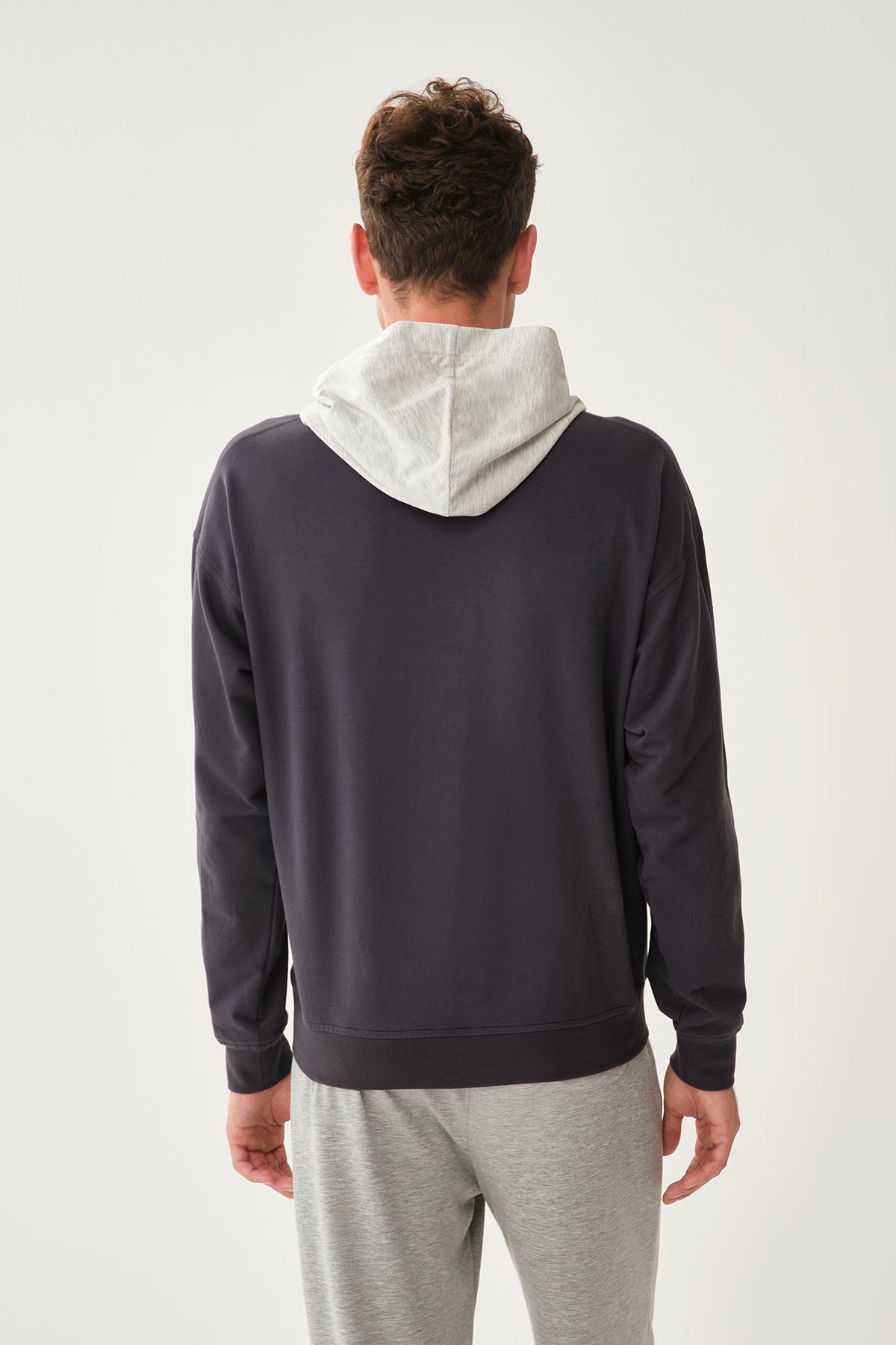 ANTHRACITE SWEATSHIRT