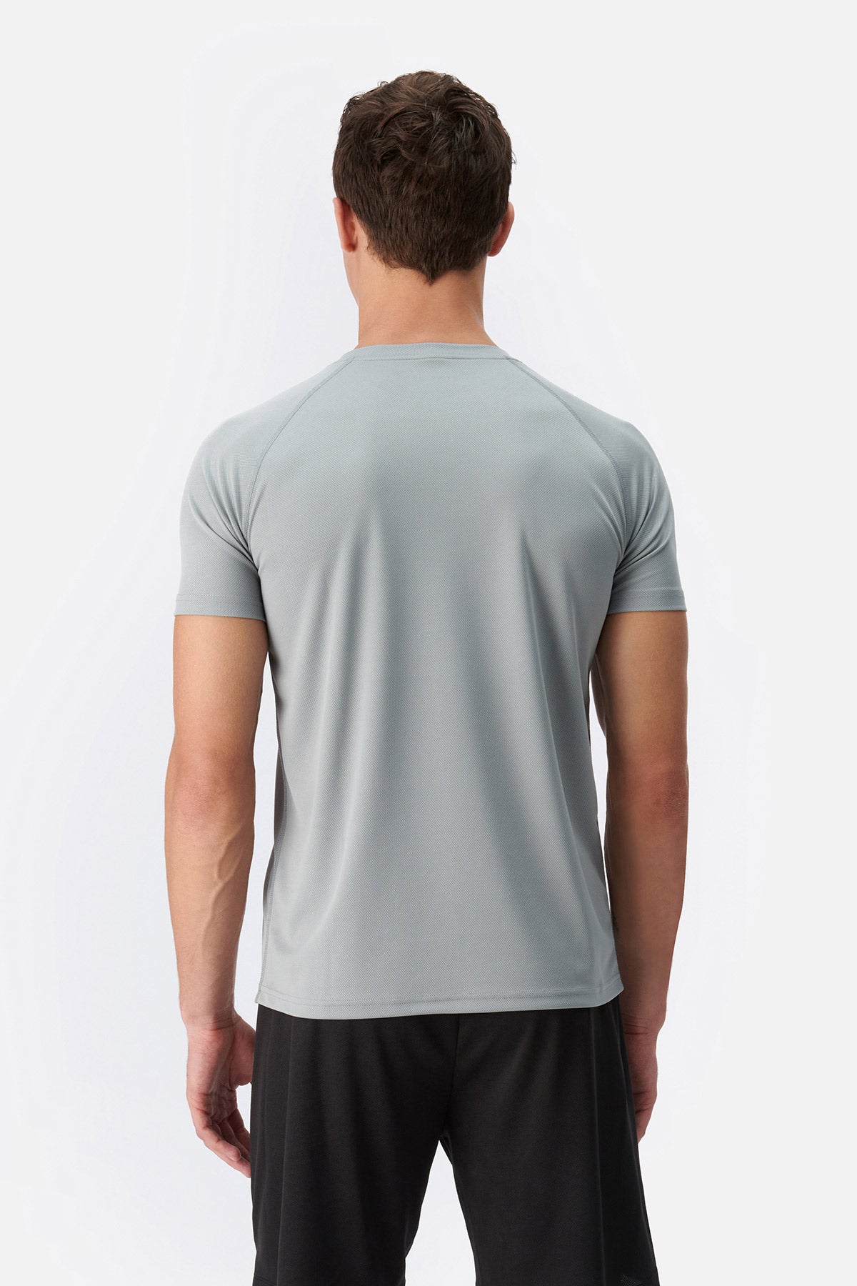 GREY T-SHIRT
