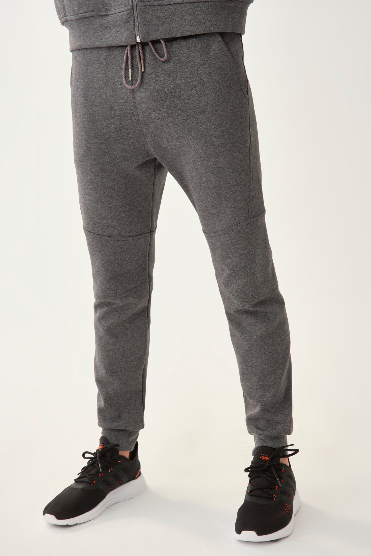 BLACK TRACKSUIT BOTTOM