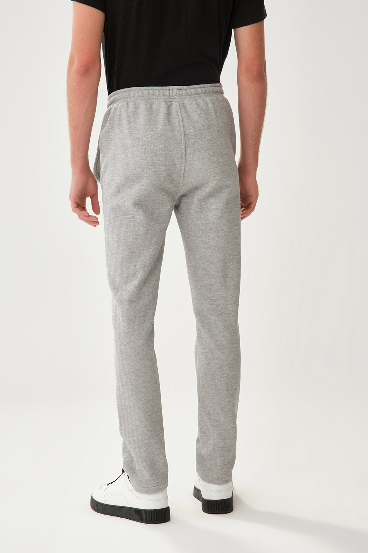 GREY TRACKSUIT BOTTOM