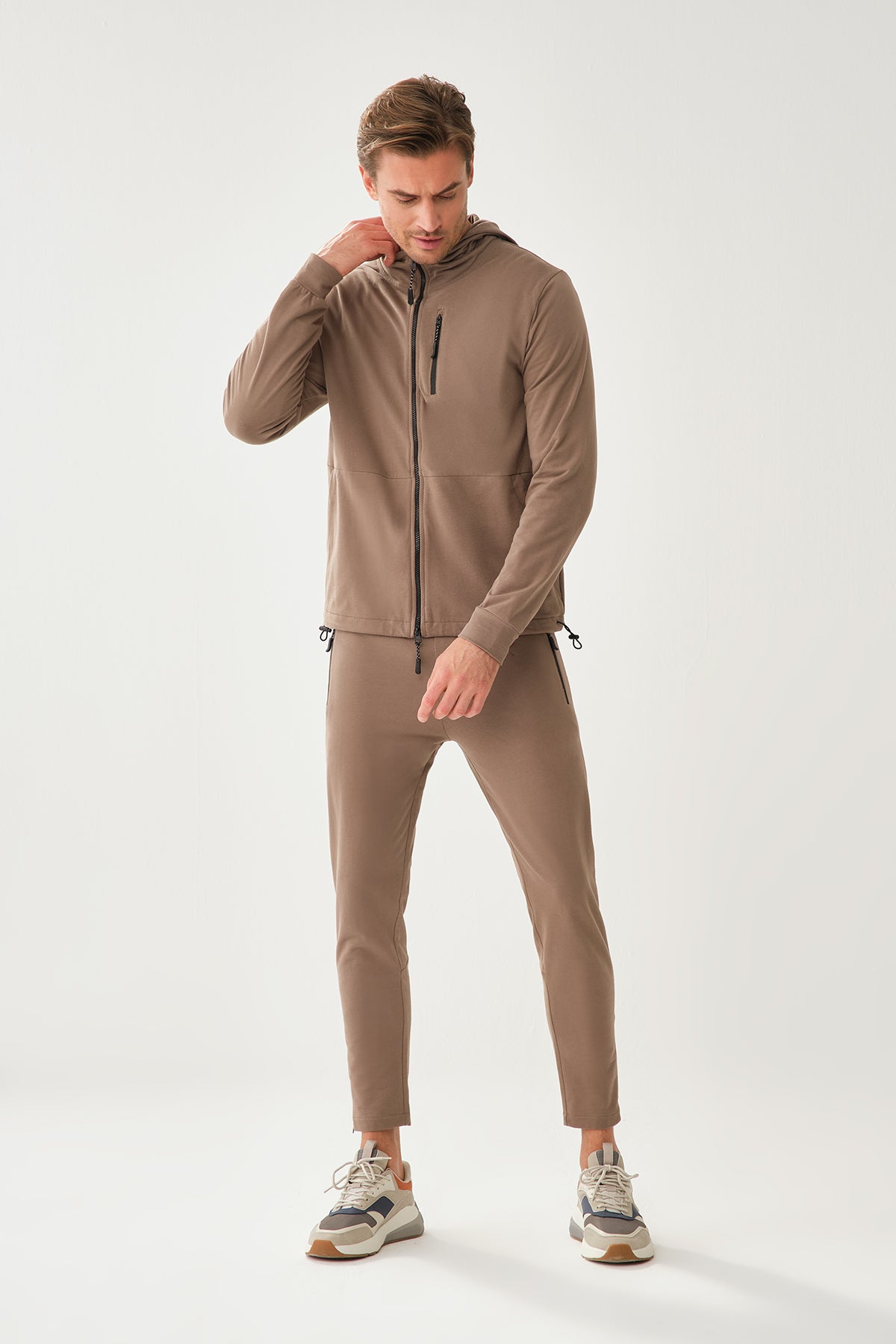 BROWN TRACKSUIT BOTTOM