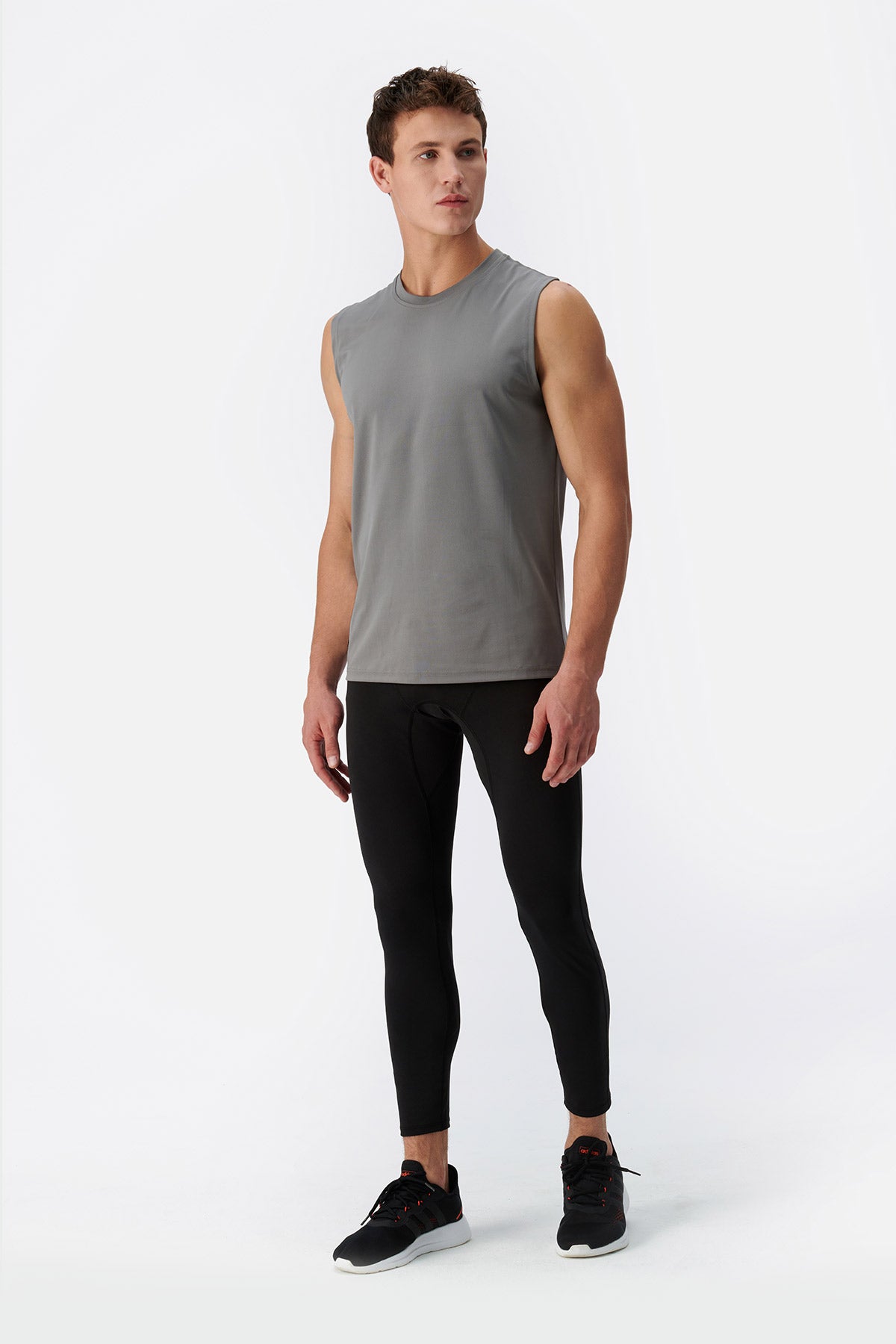 BLACK LEGGINGS