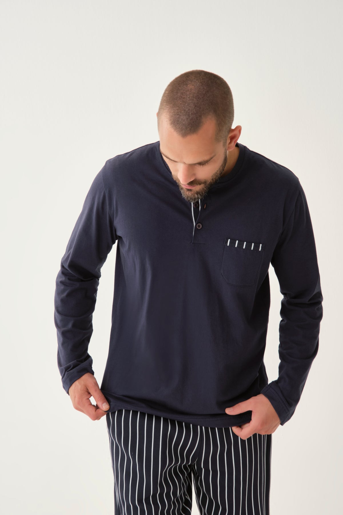 NAVY PYJAMA SET