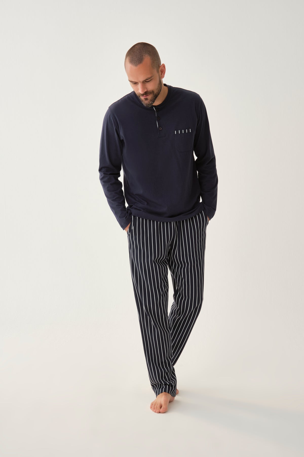 NAVY PYJAMA SET