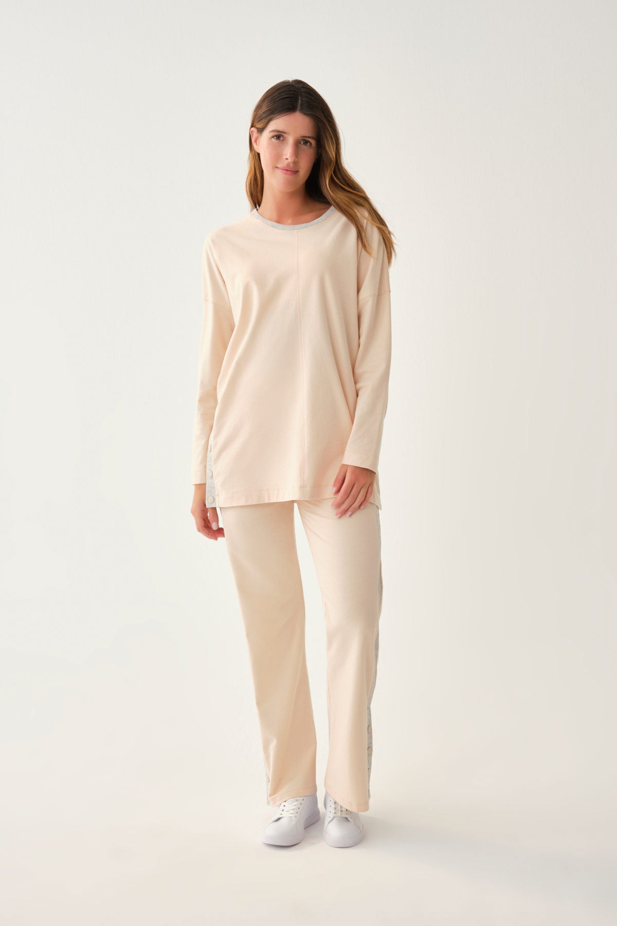 LIGHT PINK SWEATSHIRT