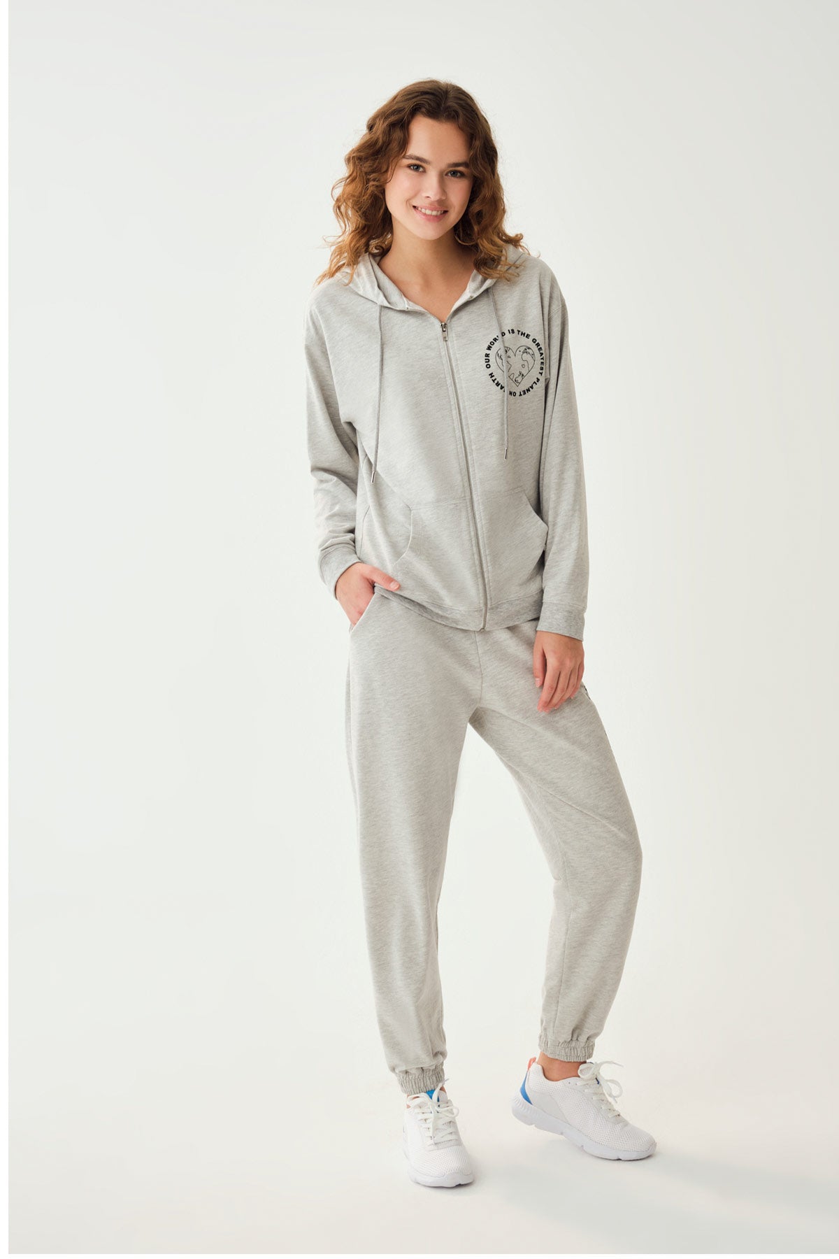 GREY MELANGE SWEATSHIRT