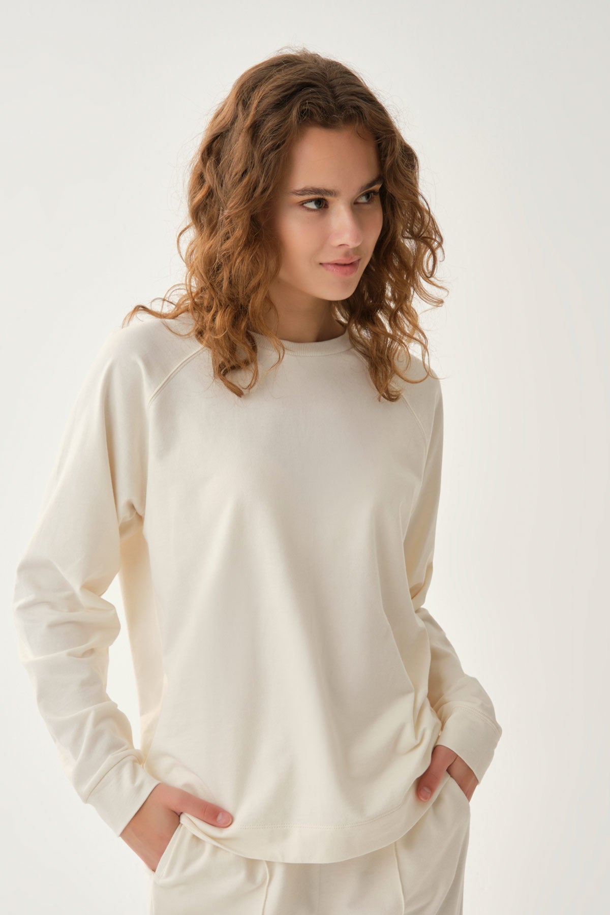 ECRU SWEATSHIRT