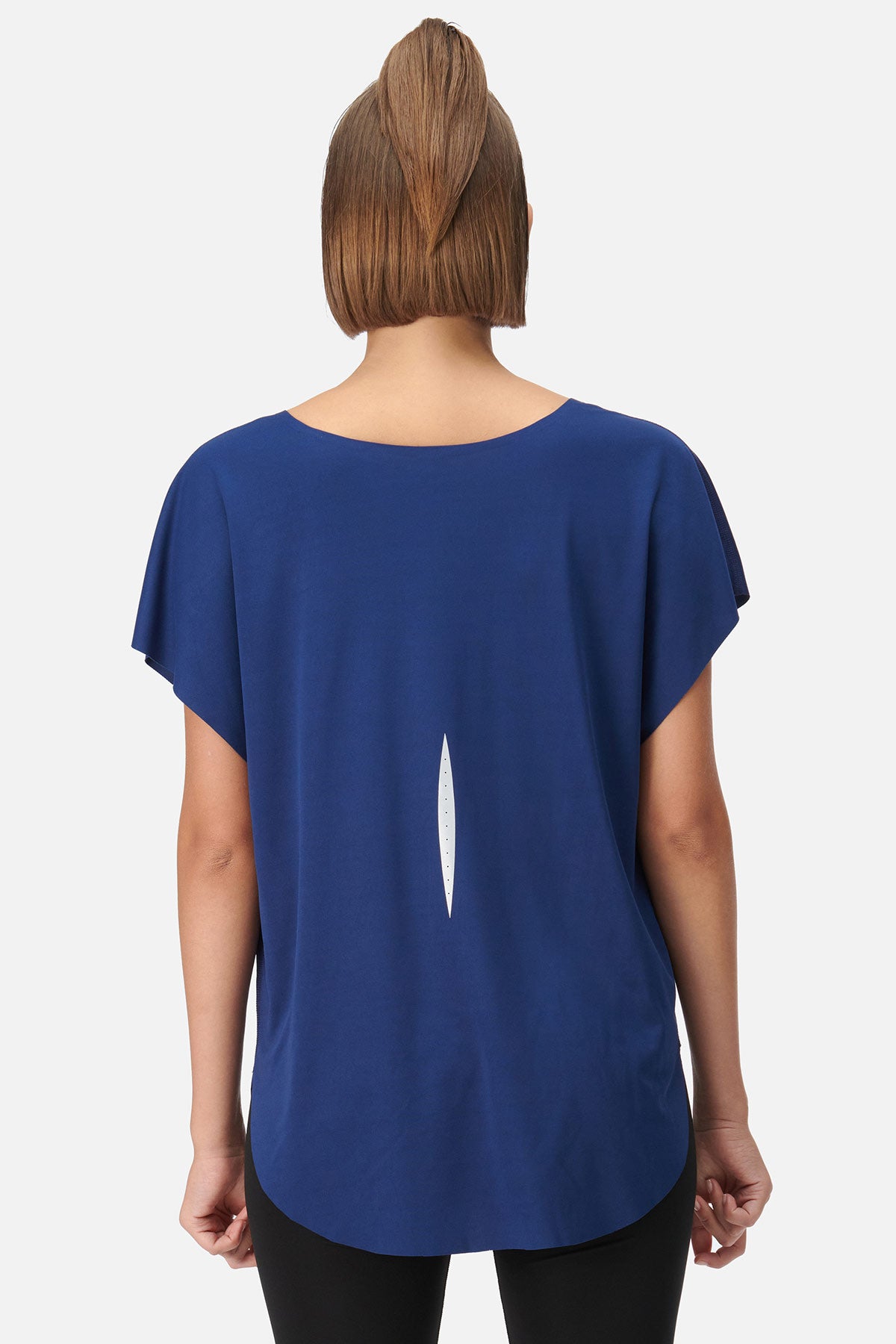NAVY T-SHIRT