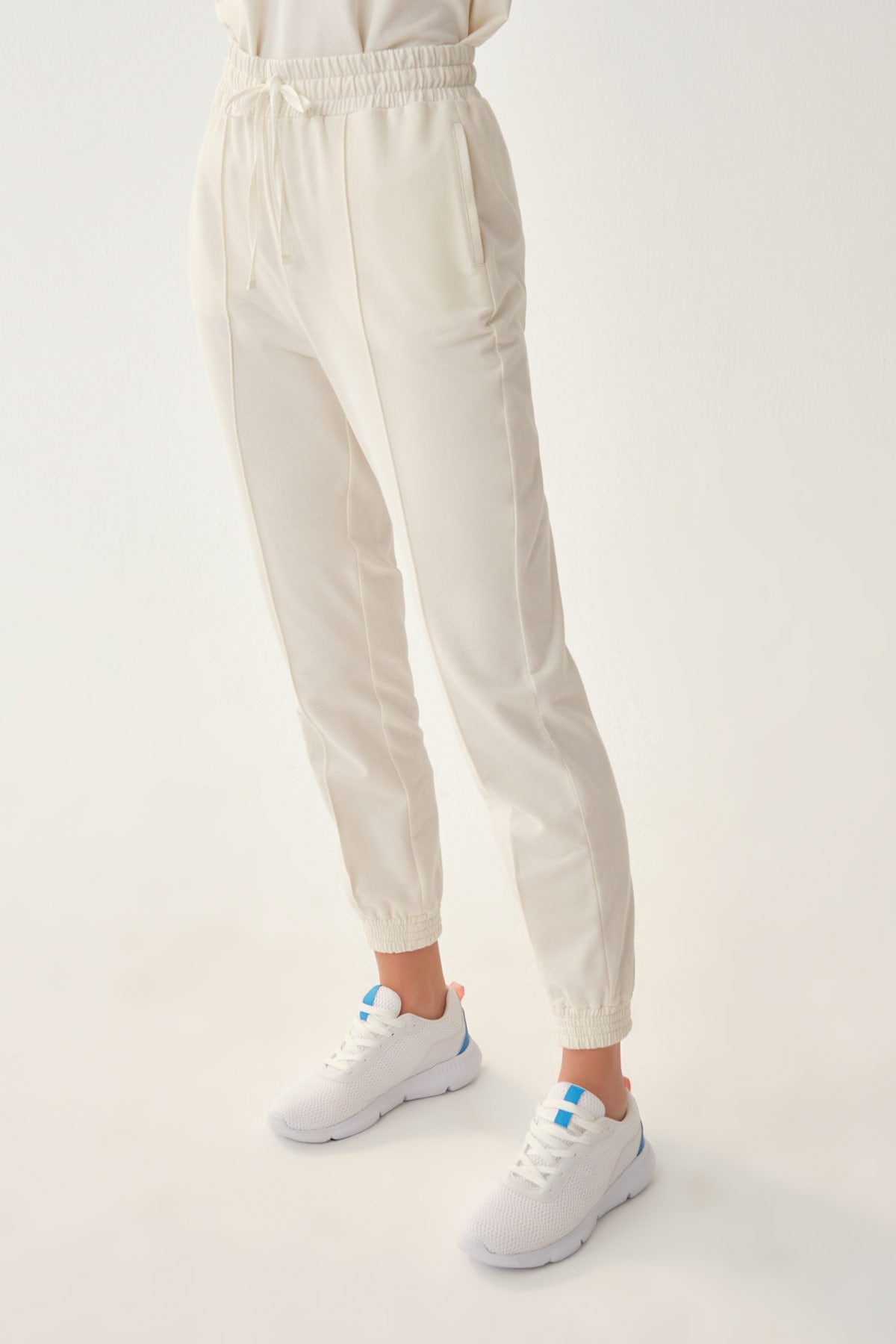 ECRU TRACKSUIT BOTTOM