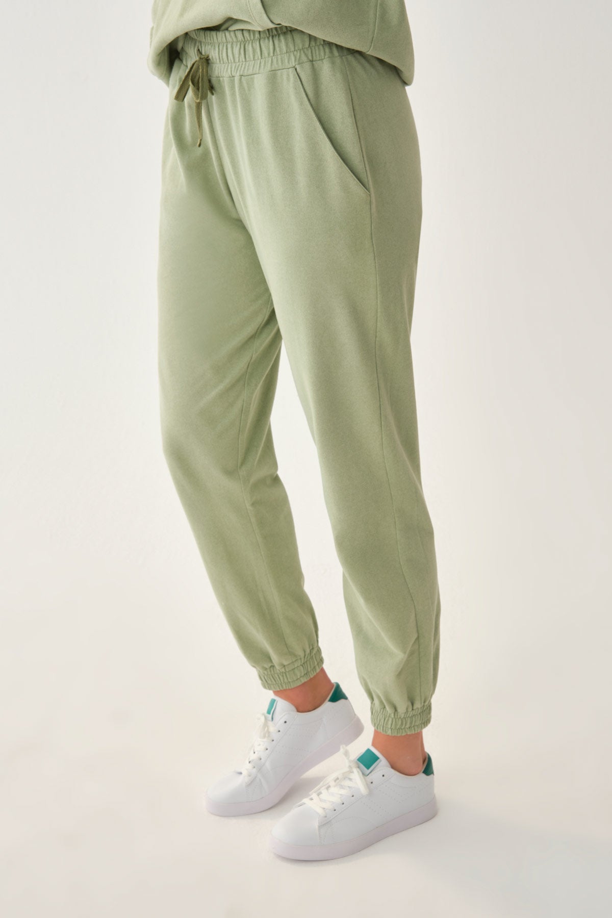 MINT TRACKSUIT BOTTOM