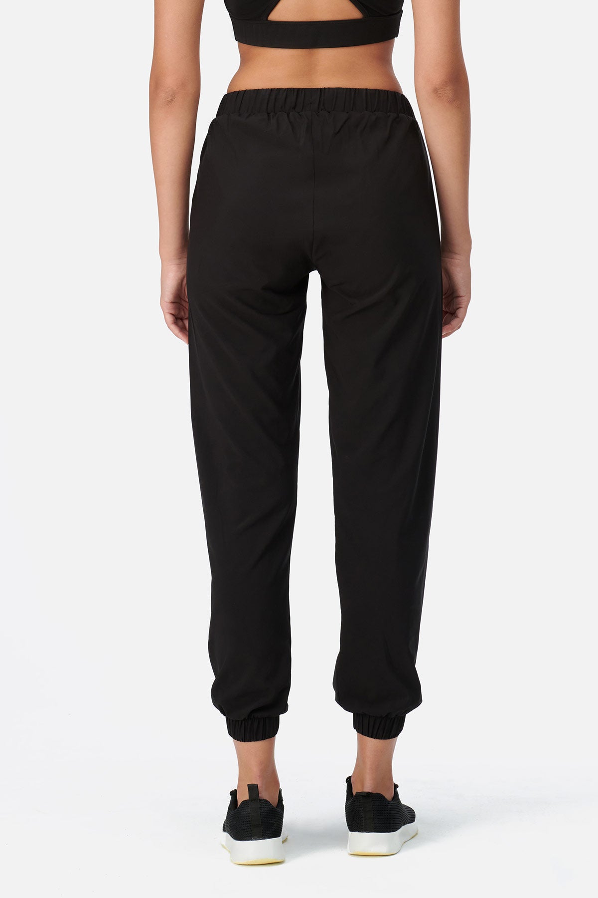 BLACK TRACKSUIT BOTTOM