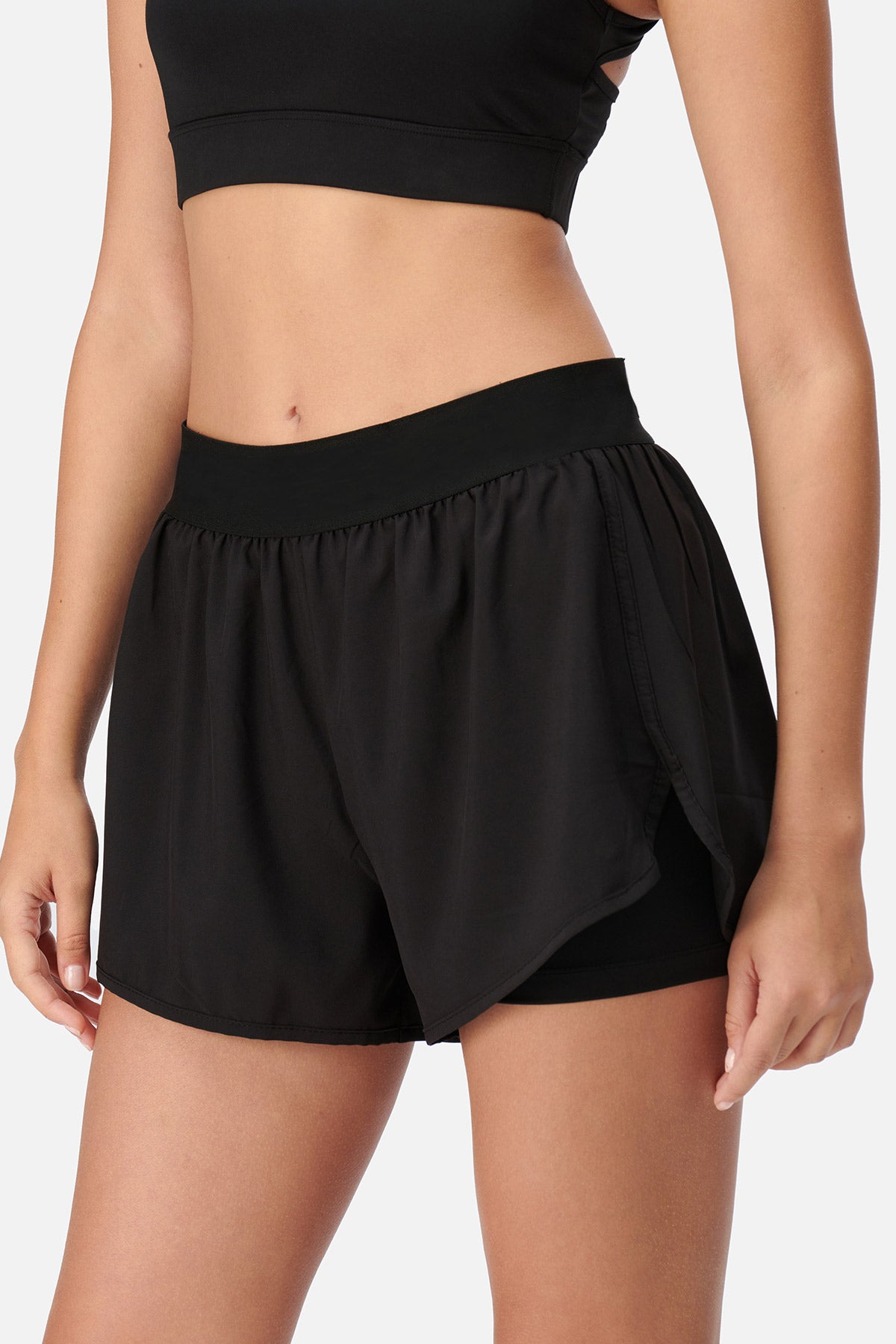 BLACK SHORT