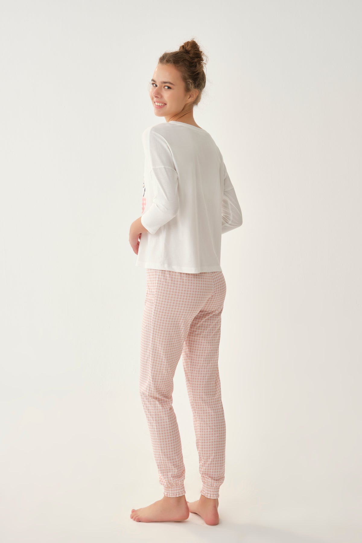 WHITE PYJAMA SET
