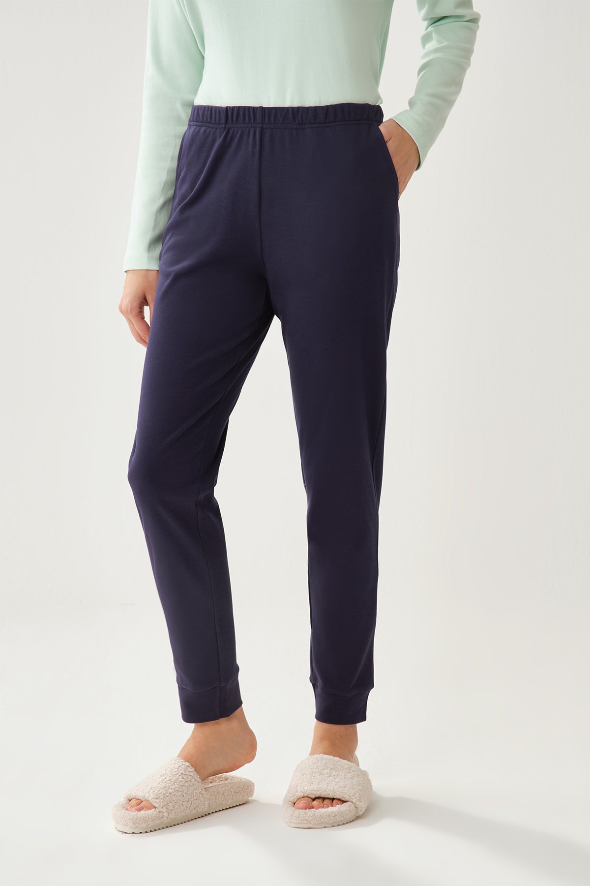 LIGHT GREEEN PYJAMA SET