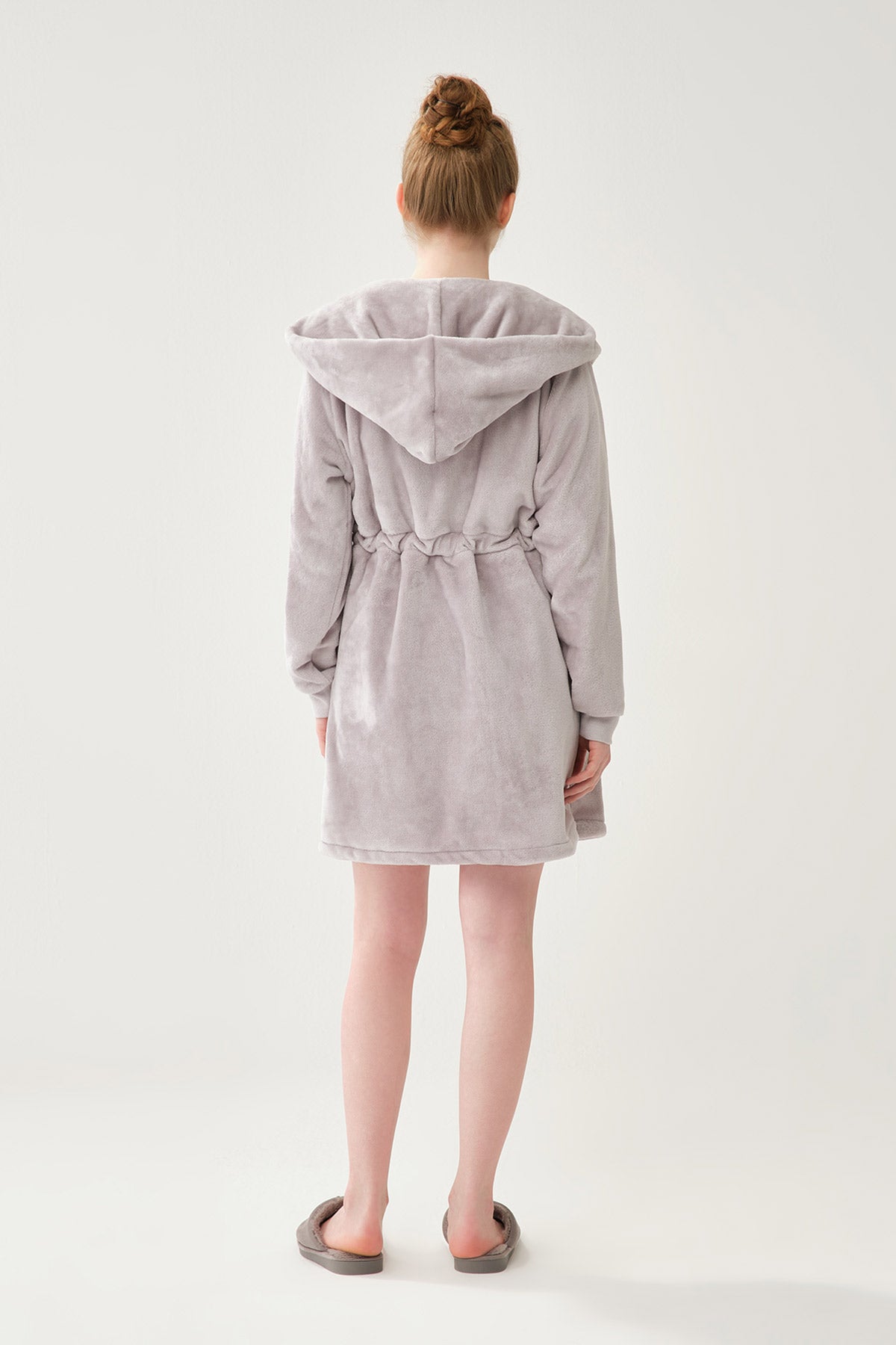 GREY ROBE