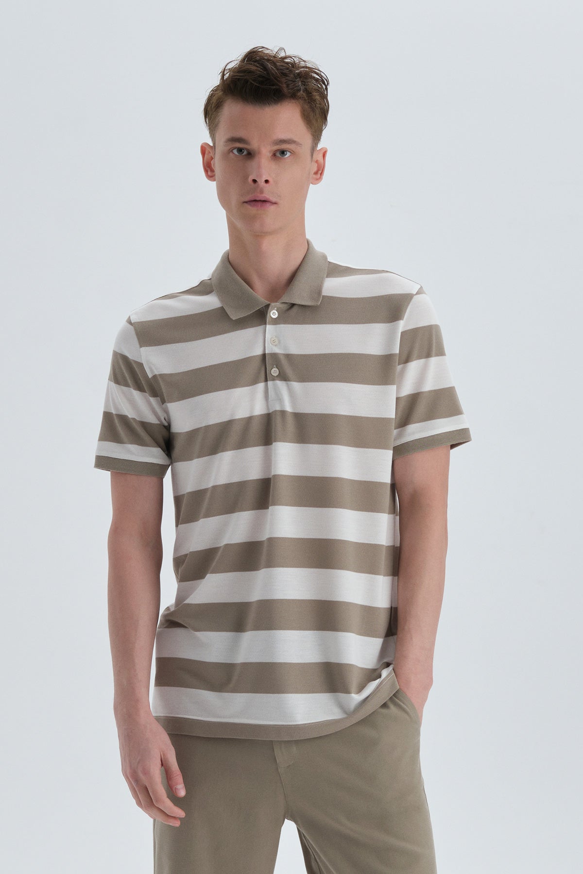 KHAKI STRIPED T-SHIRT