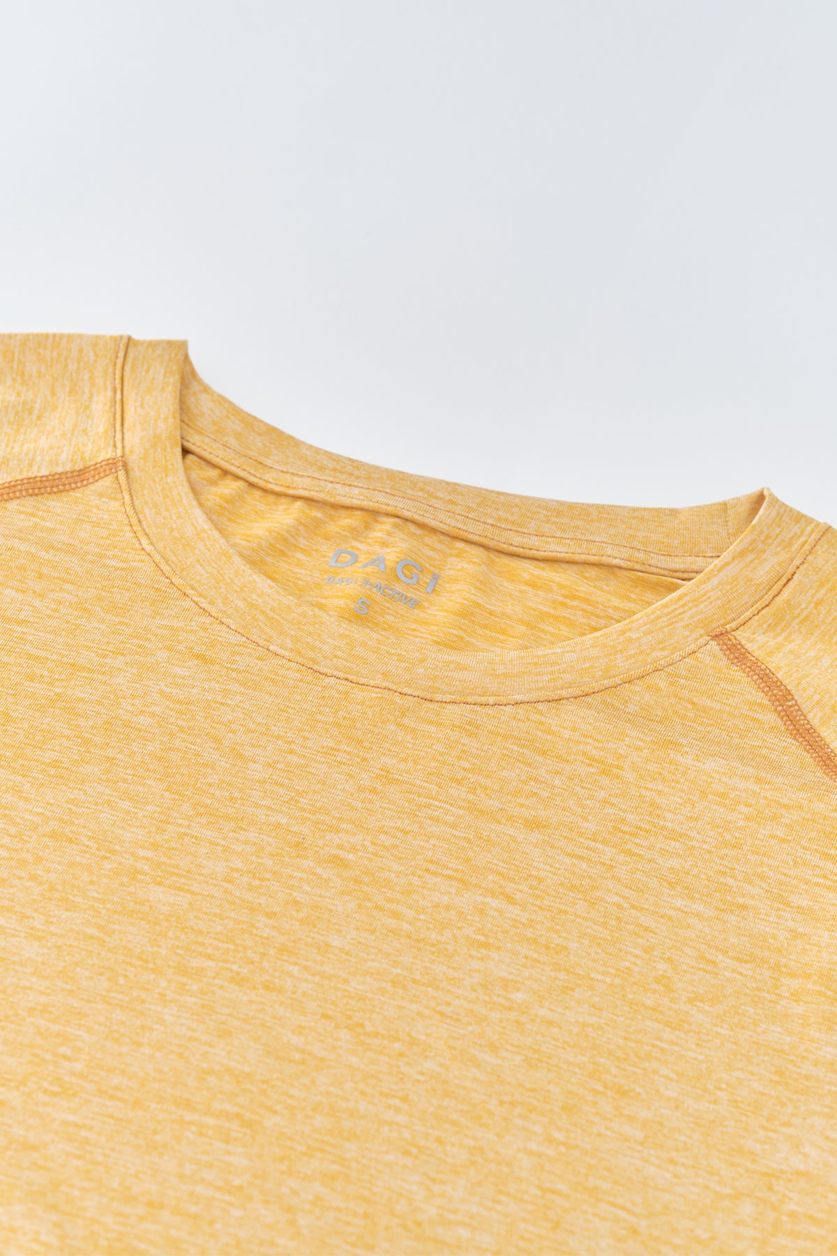 MUSTARD T-SHIRT