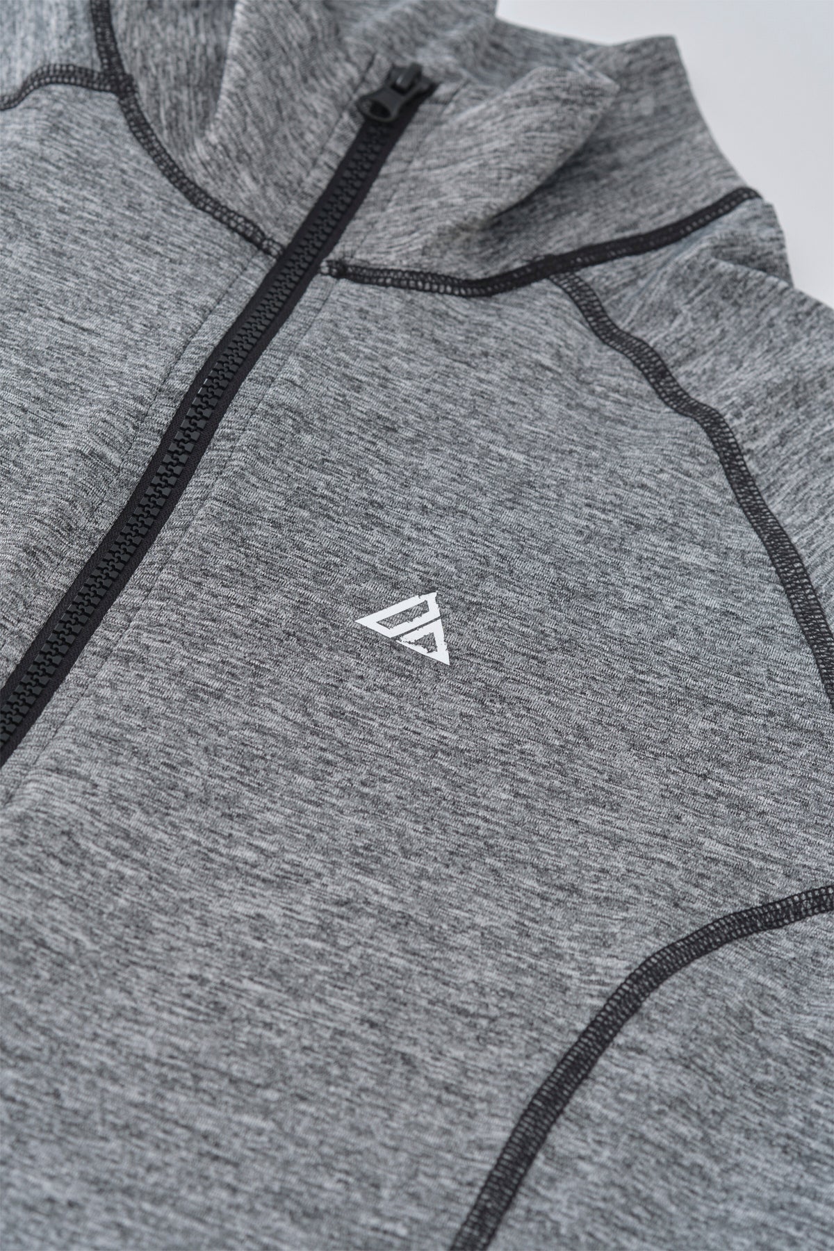 LIGHT GREY SWEATSHIRT