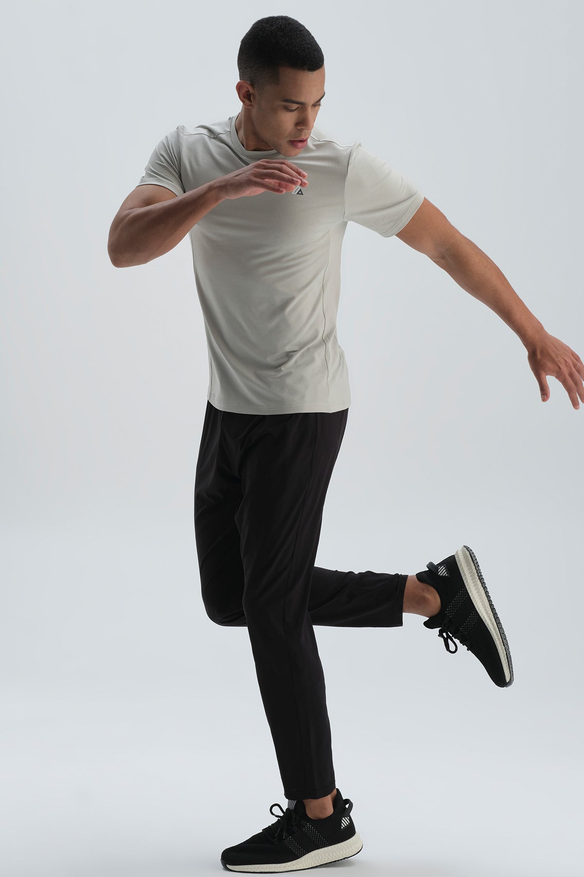 BLACK TRACKSUIT BOTTOM