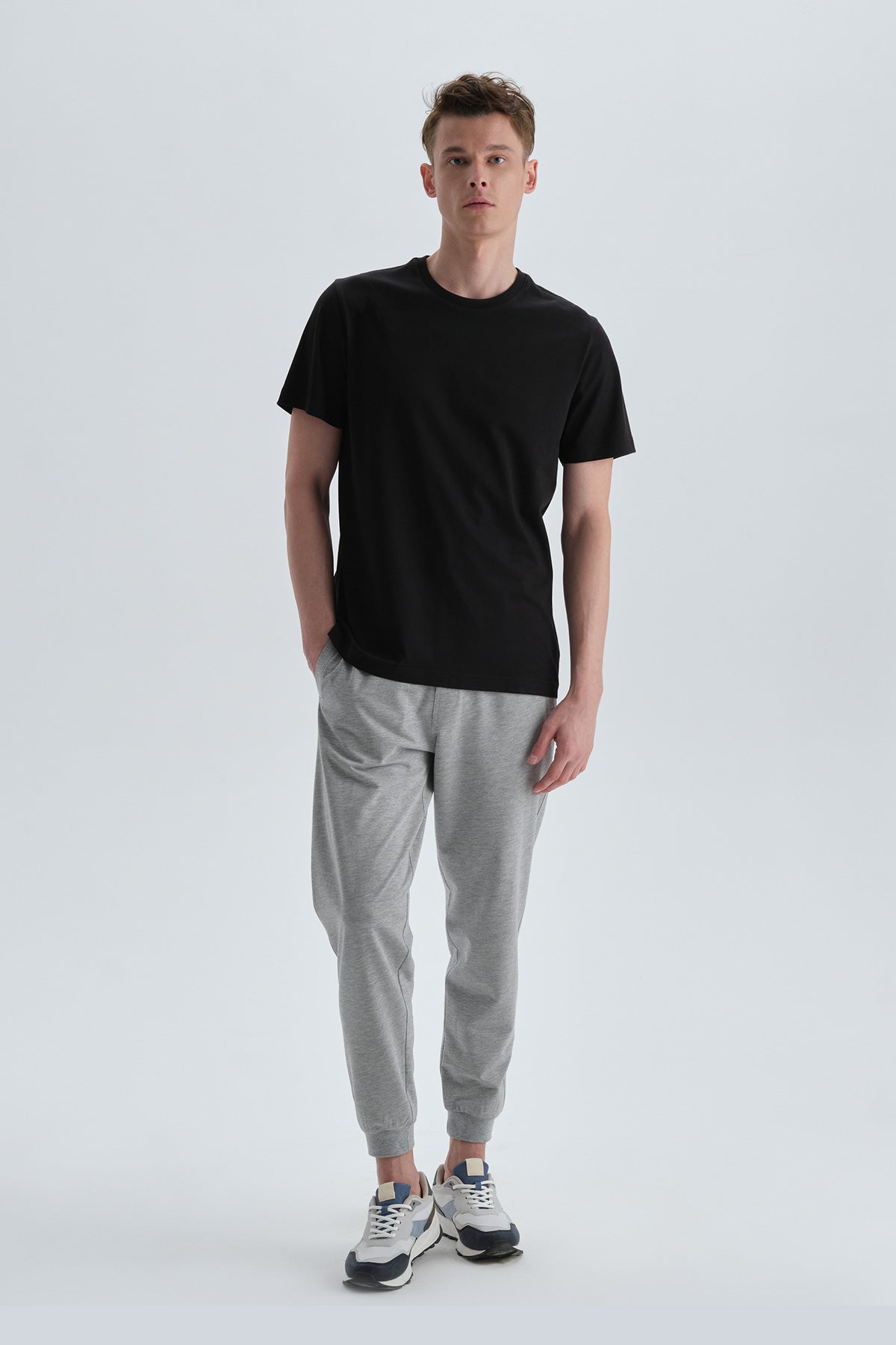 GREY TRACKSUIT BOTTOM