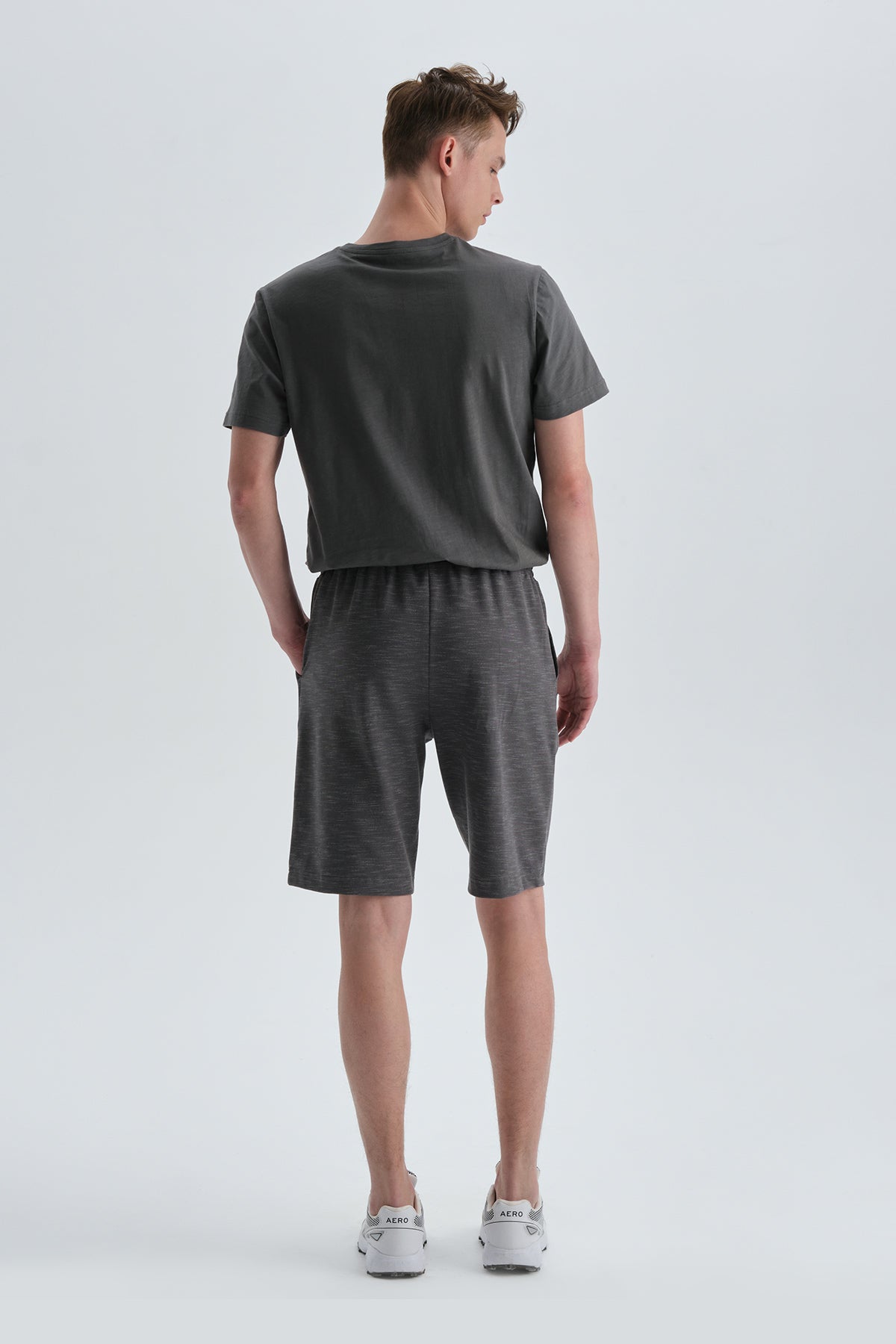 ANTHRACITE SHORT