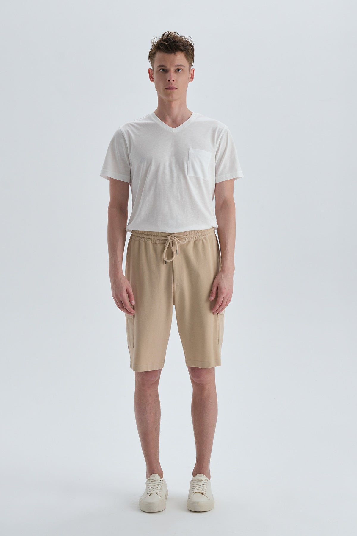 BEIGE SHORT