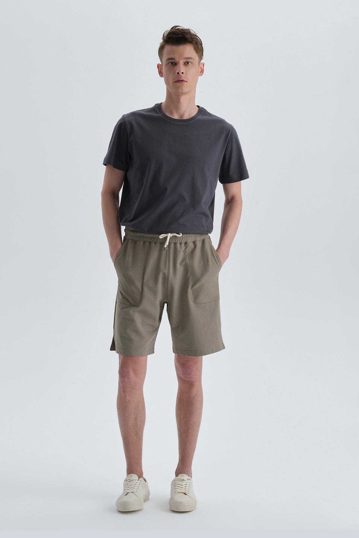 KHAKI SHORT