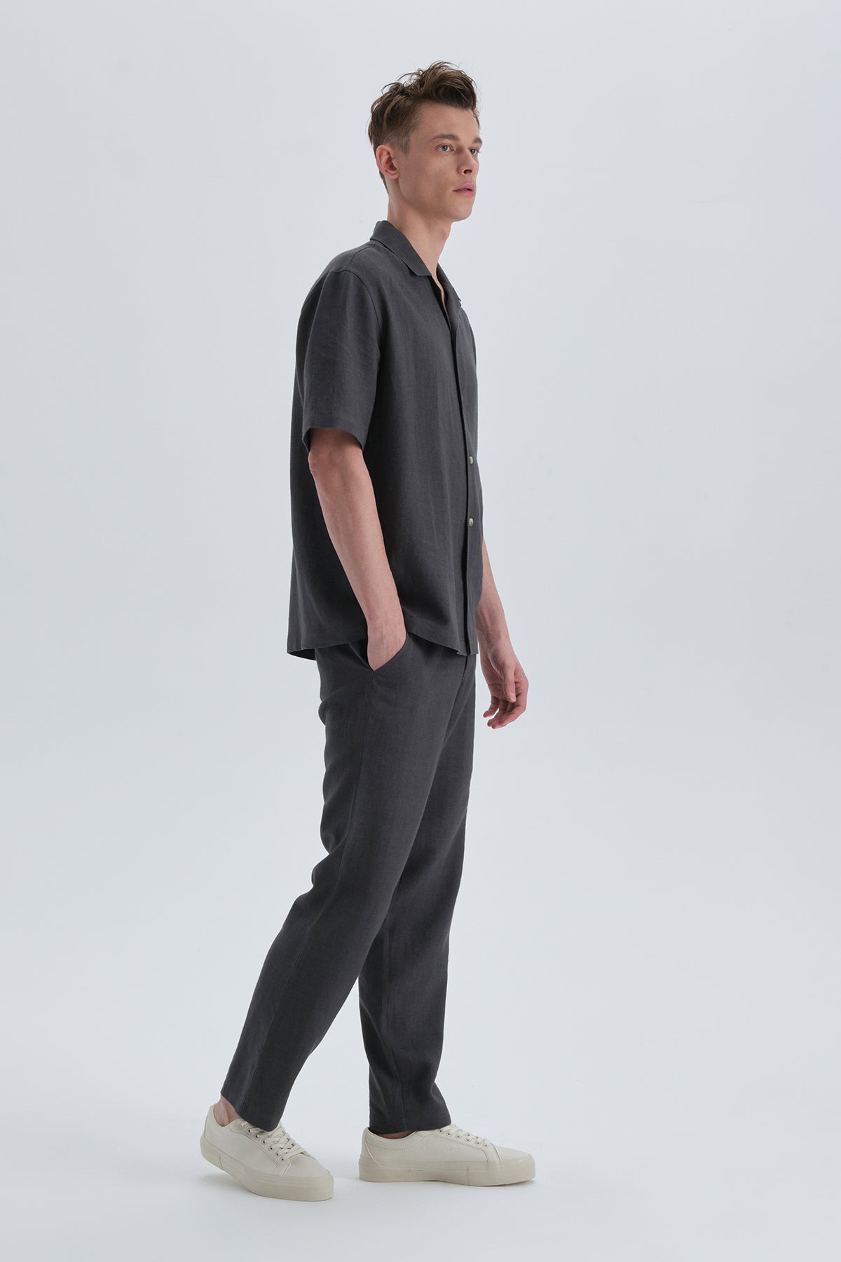 ANTHRACITE TROUSERS