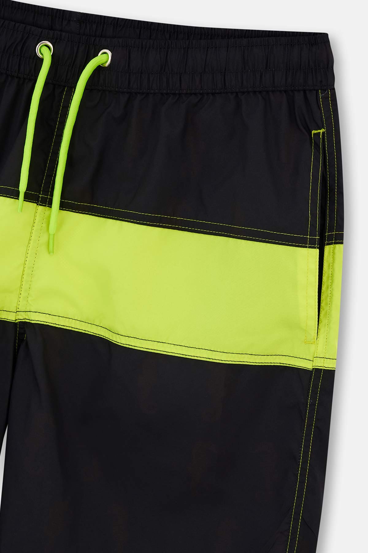 NAVY - GREEN SWIM SHORT