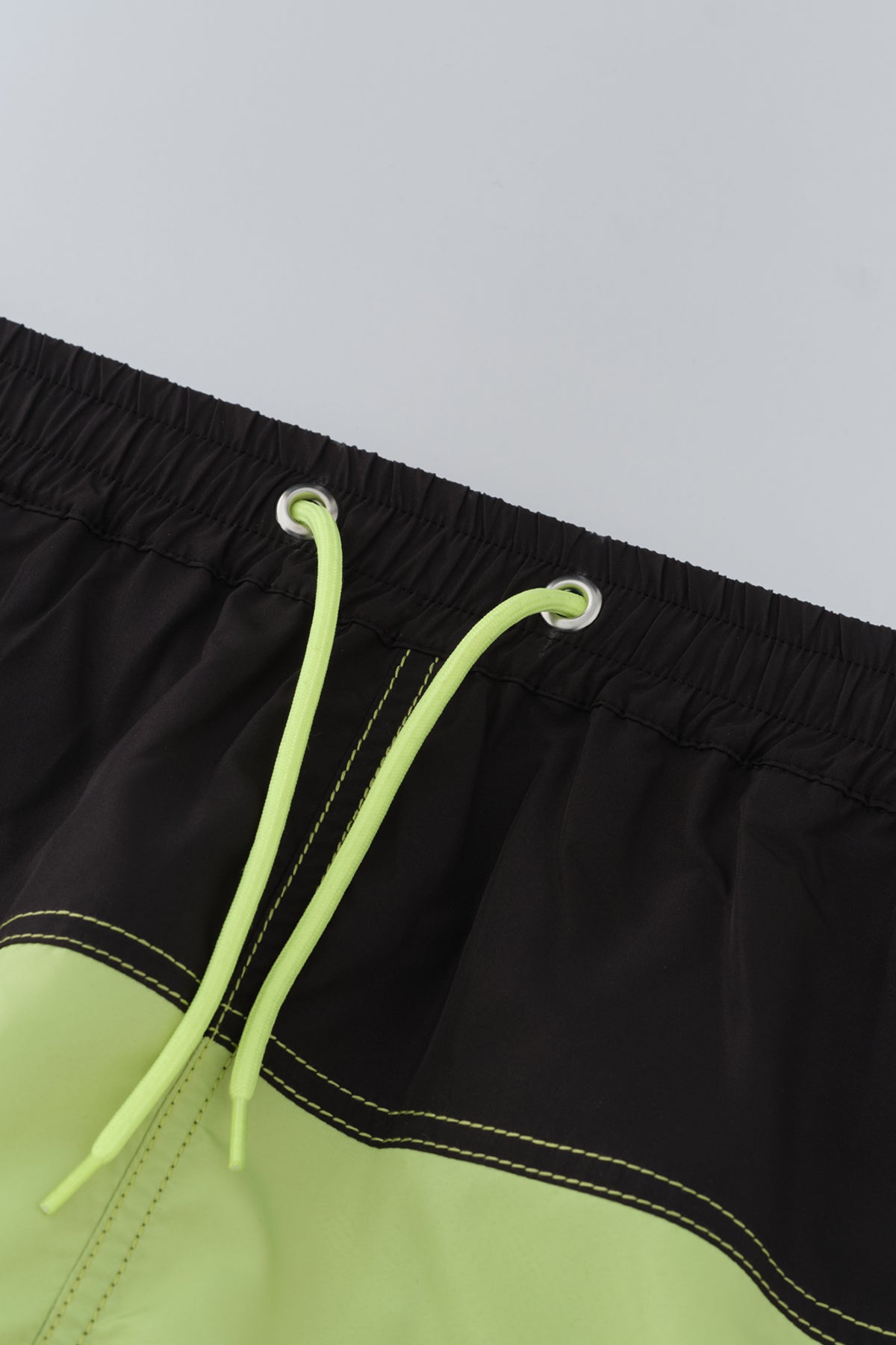 NAVY - GREEN SWIM SHORT