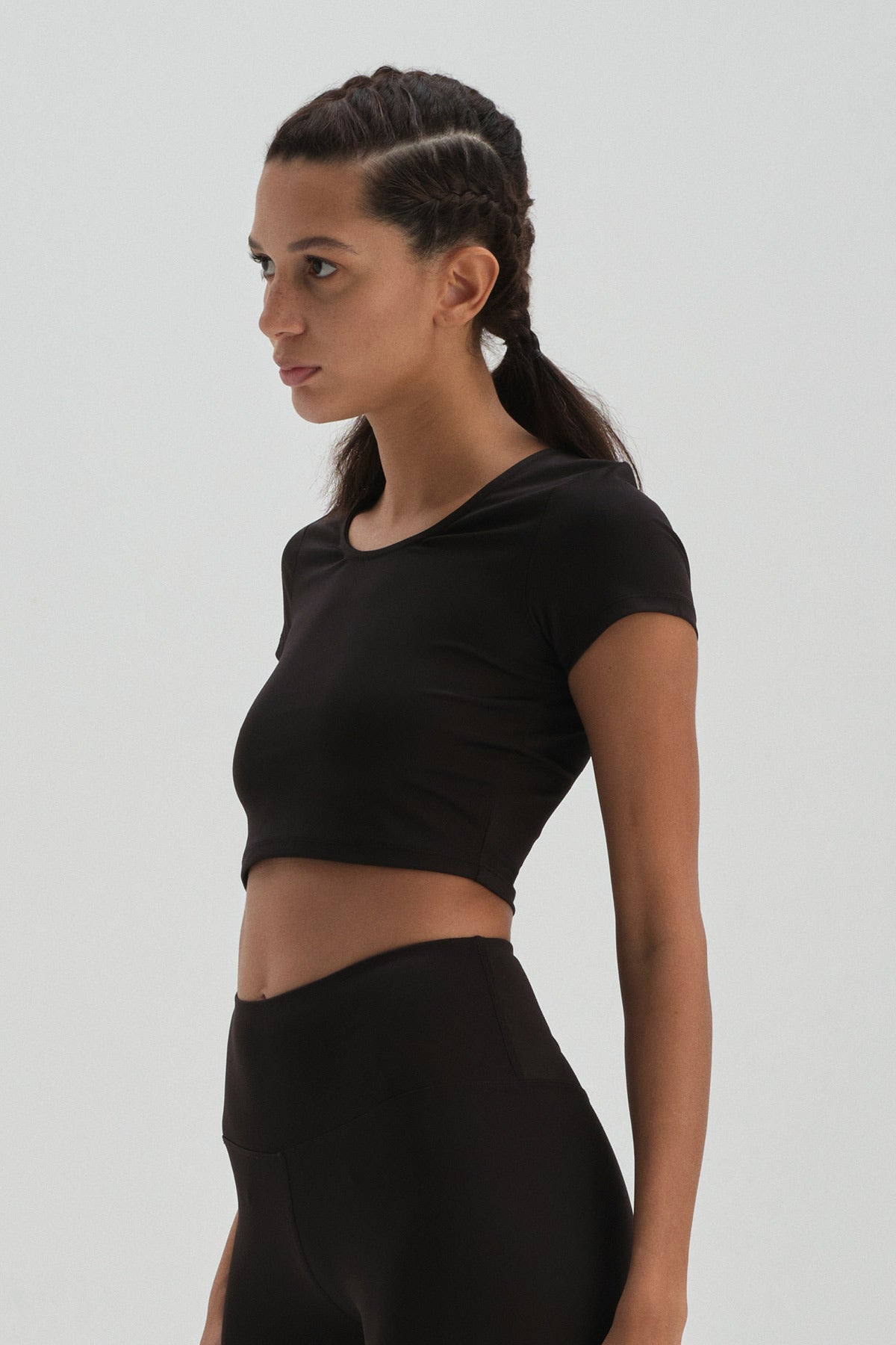 Siyah Dagi Active Crop T-Shirt