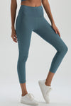 GREEN LEGGINGS