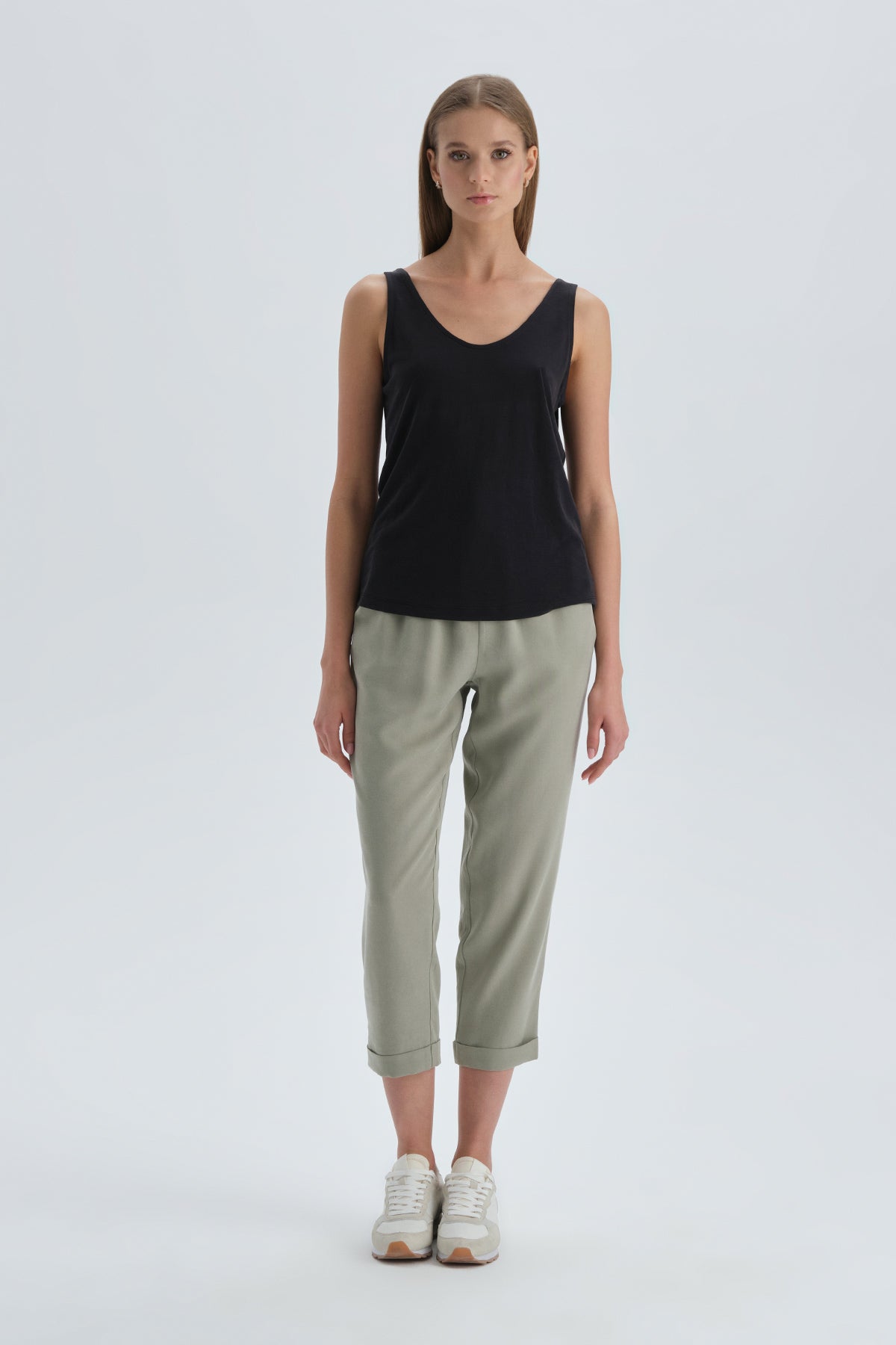 LIGHT GREEEN TROUSERS