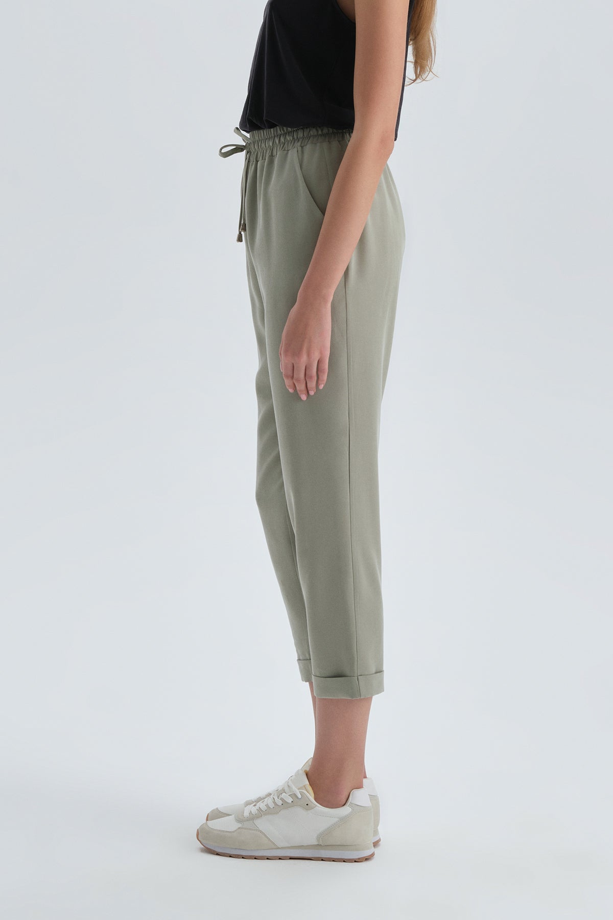 LIGHT GREEEN TROUSERS