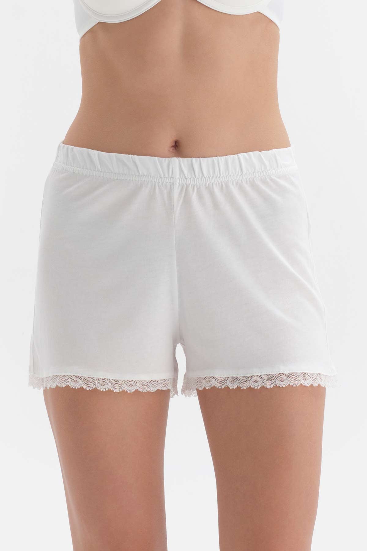 WHITE SHORT