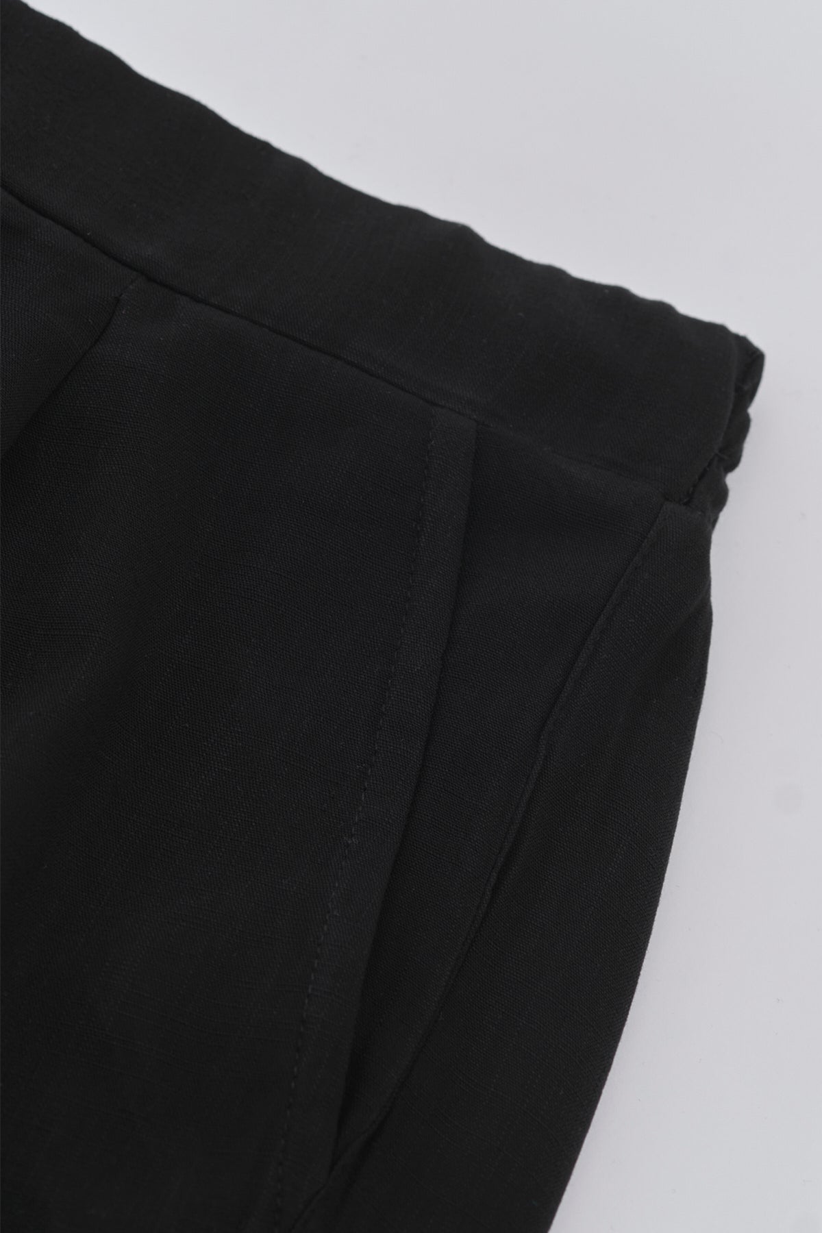 BLACK TROUSERS