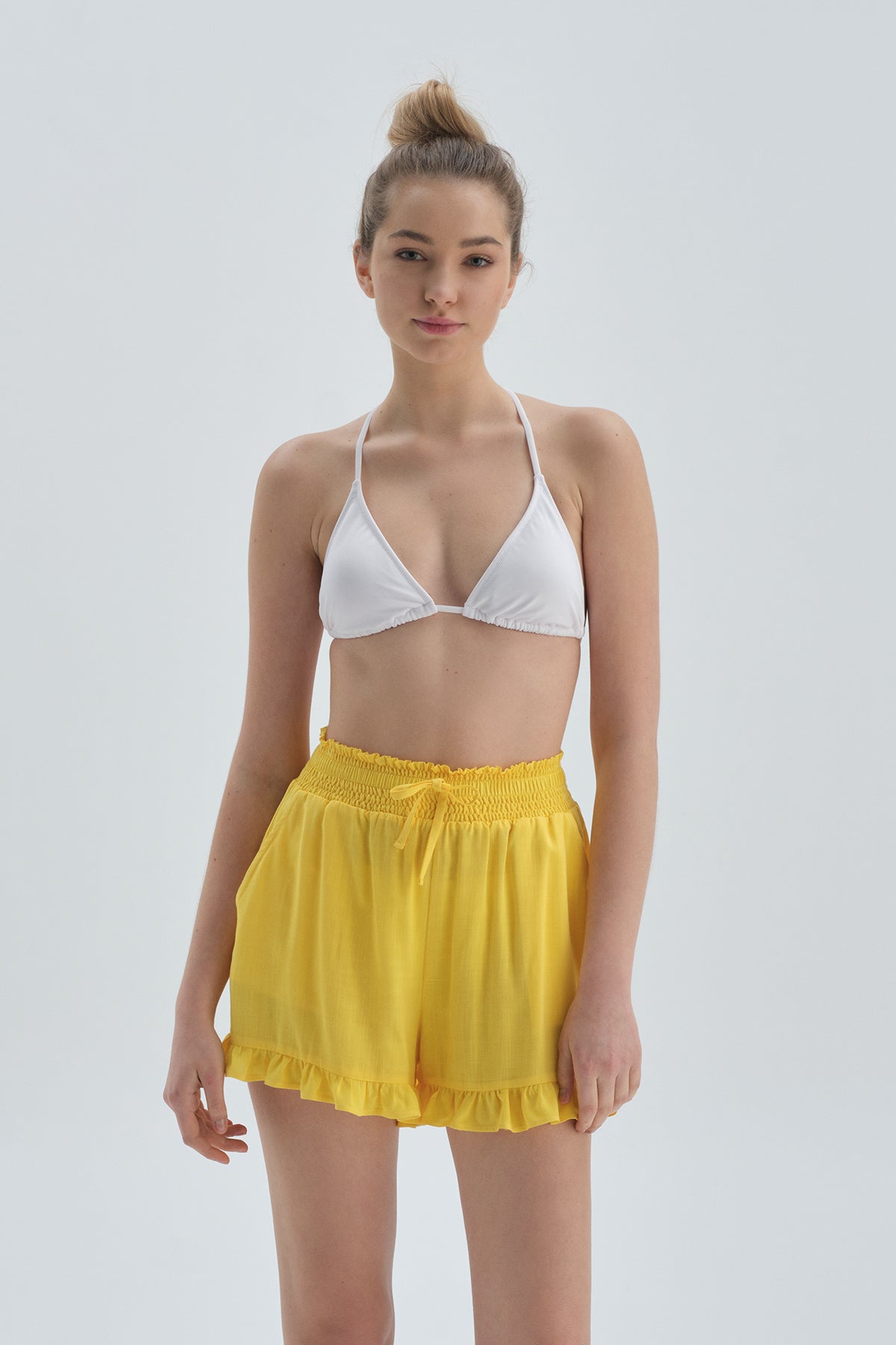 YELLOW SHORT