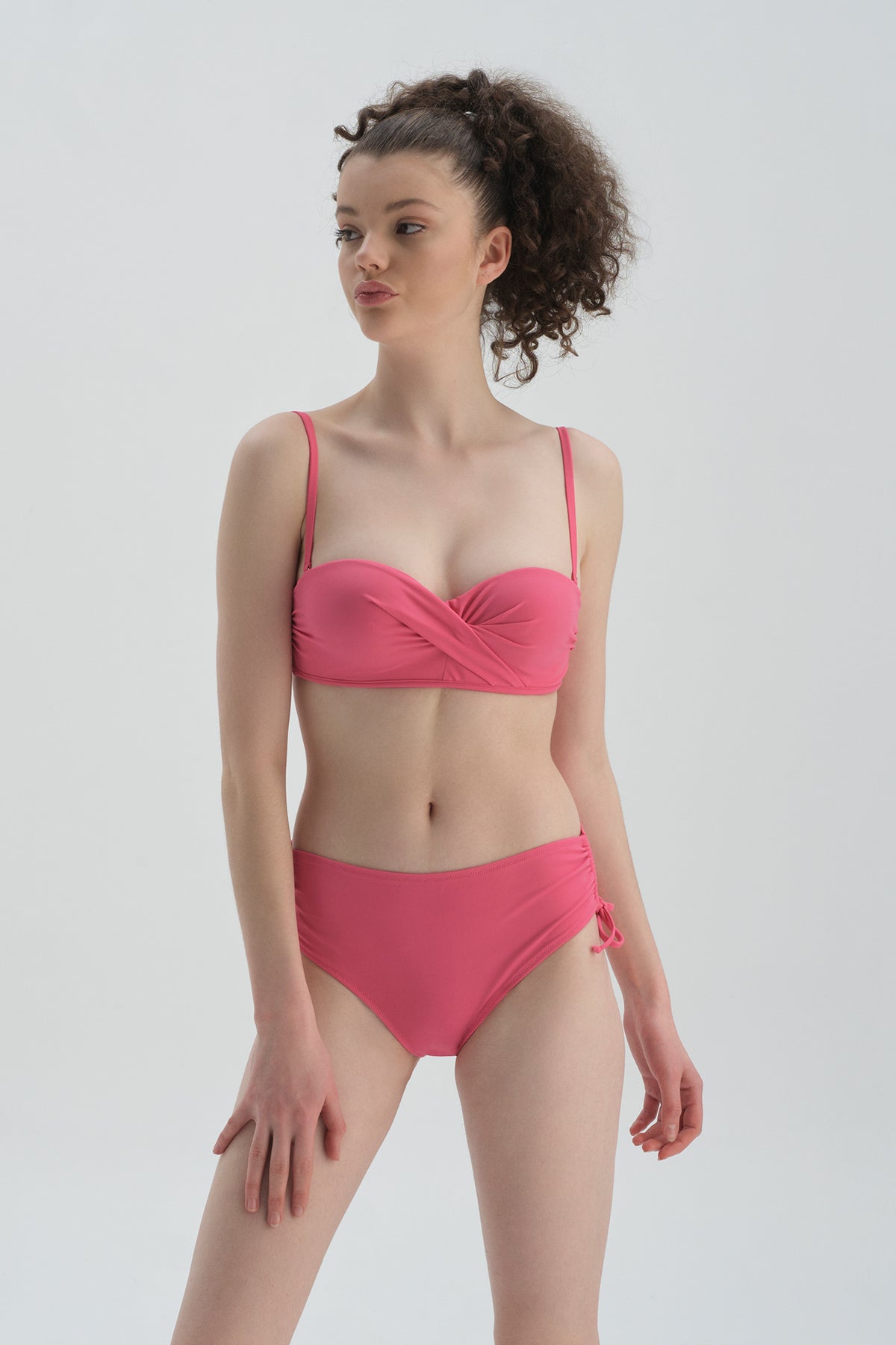 Fuşya Straplez Kaplı Bikini Üst