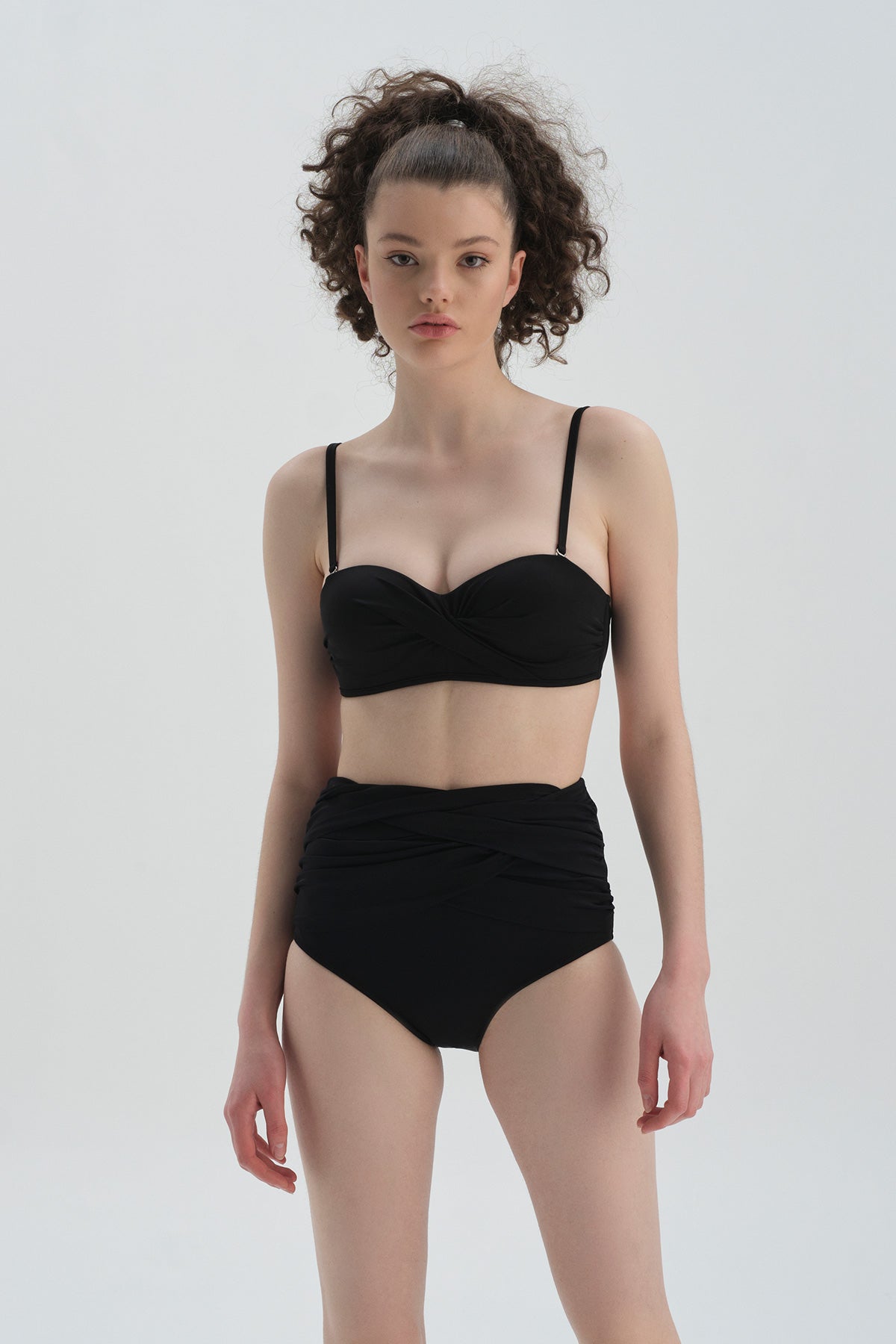 BLACK - WHITE BIKINI BOTTOM