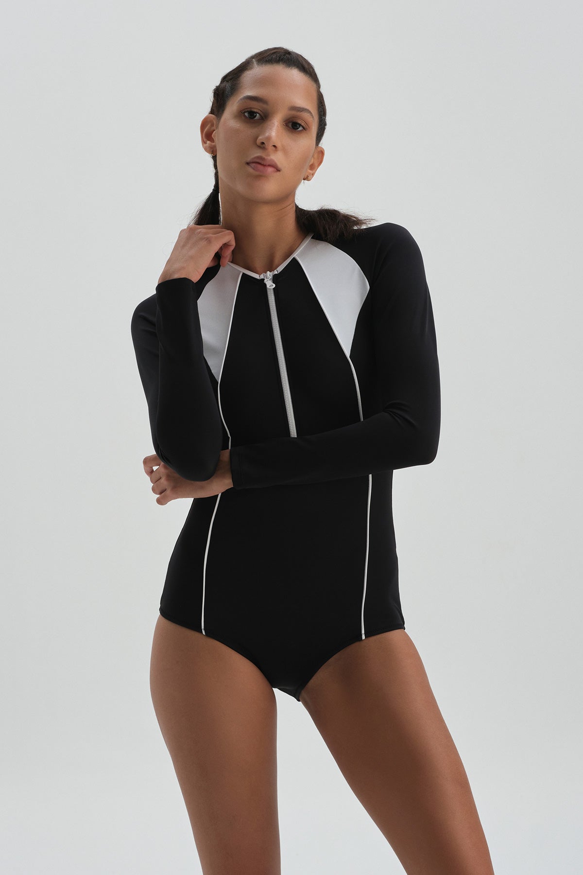 BLACK - WHITE SWIMWEAR