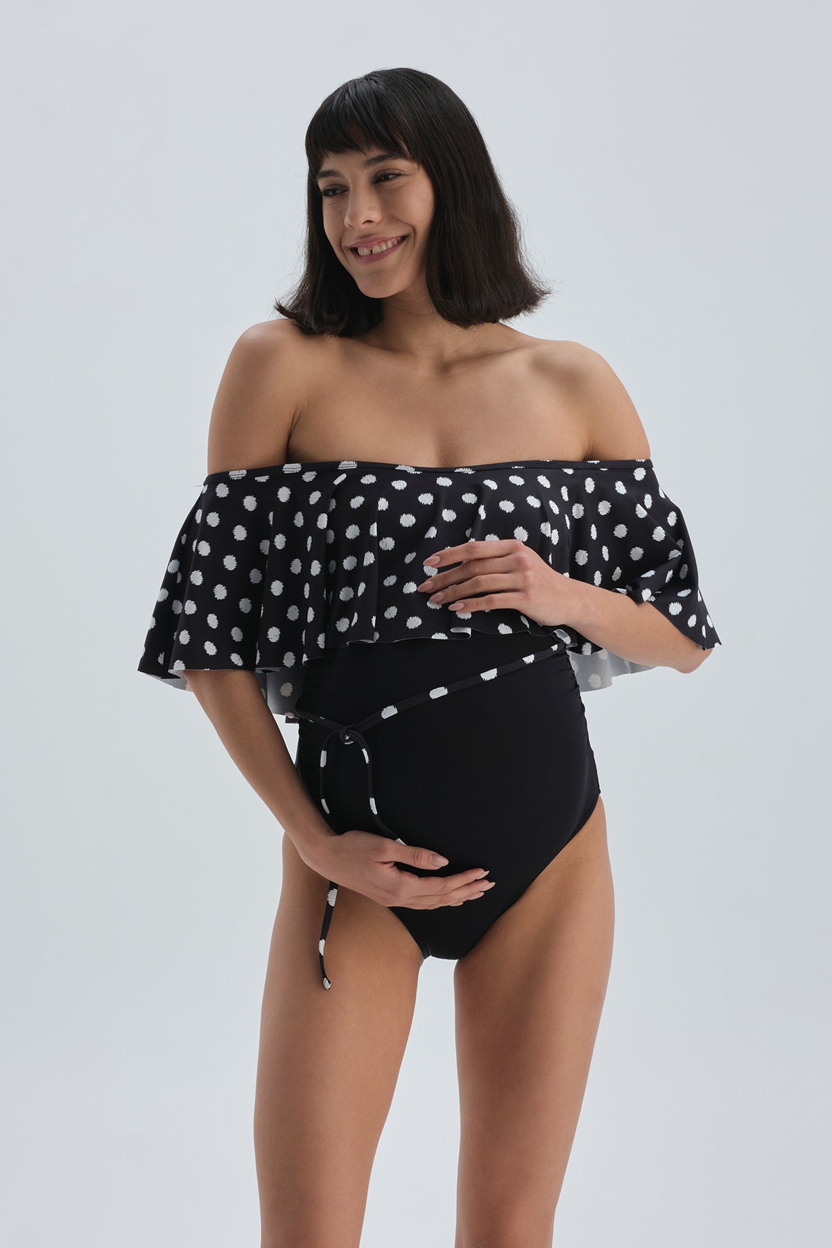 BLACK MATERNITY PRODUCT