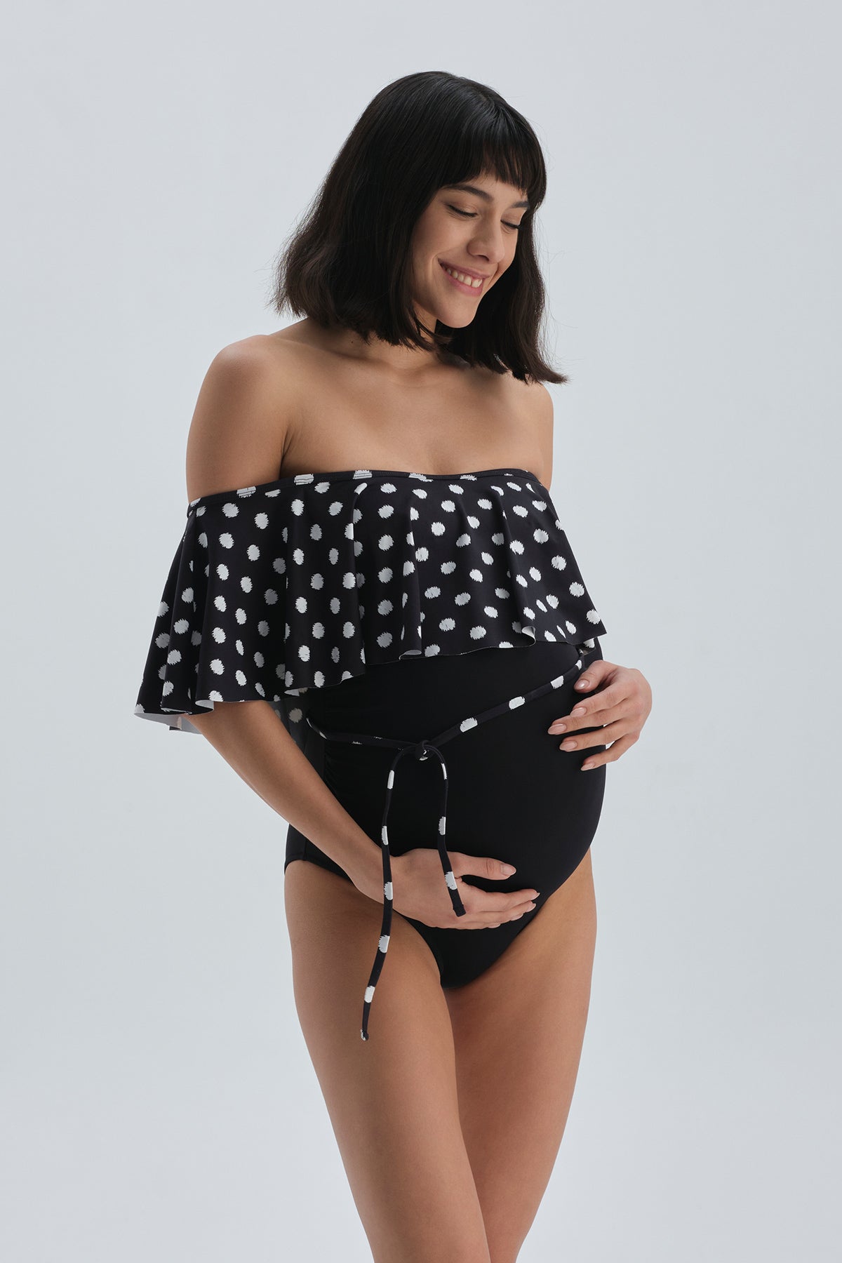 BLACK MATERNITY PRODUCT