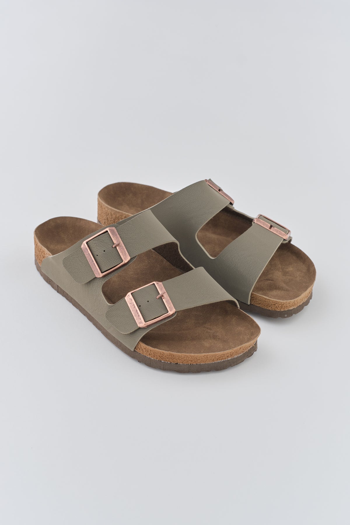 KHAKI SLIPPER