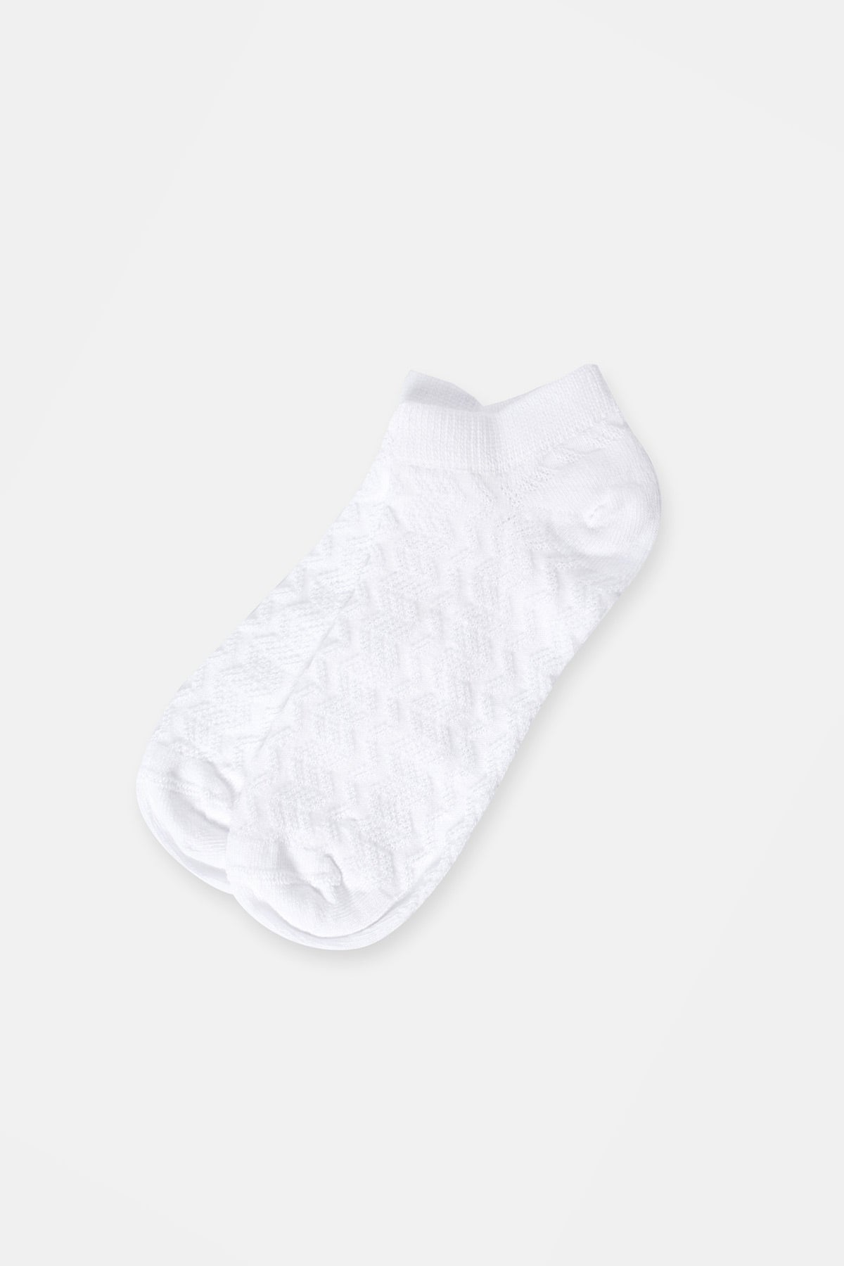 WHITE SOCKS