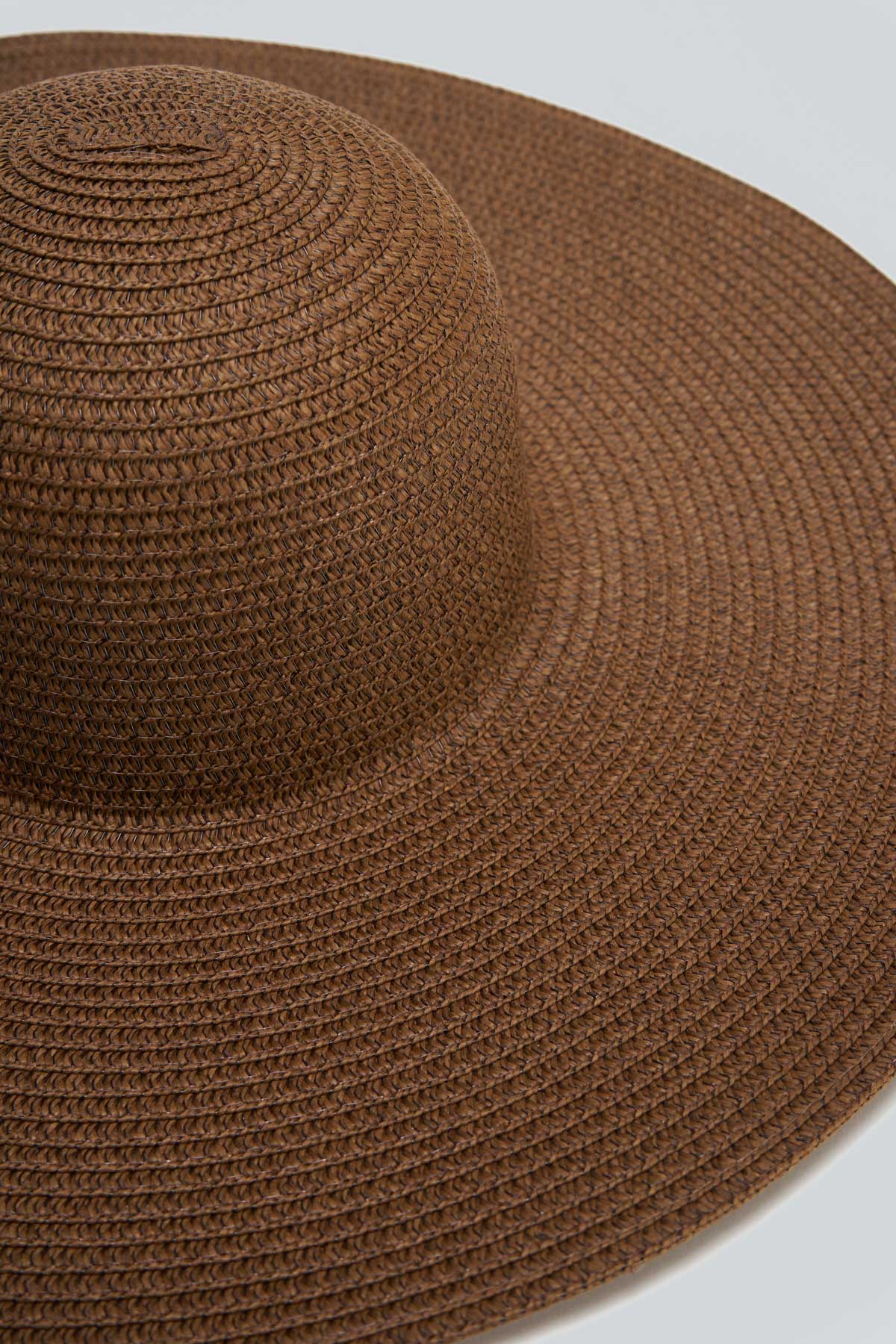 BROWN HAT
