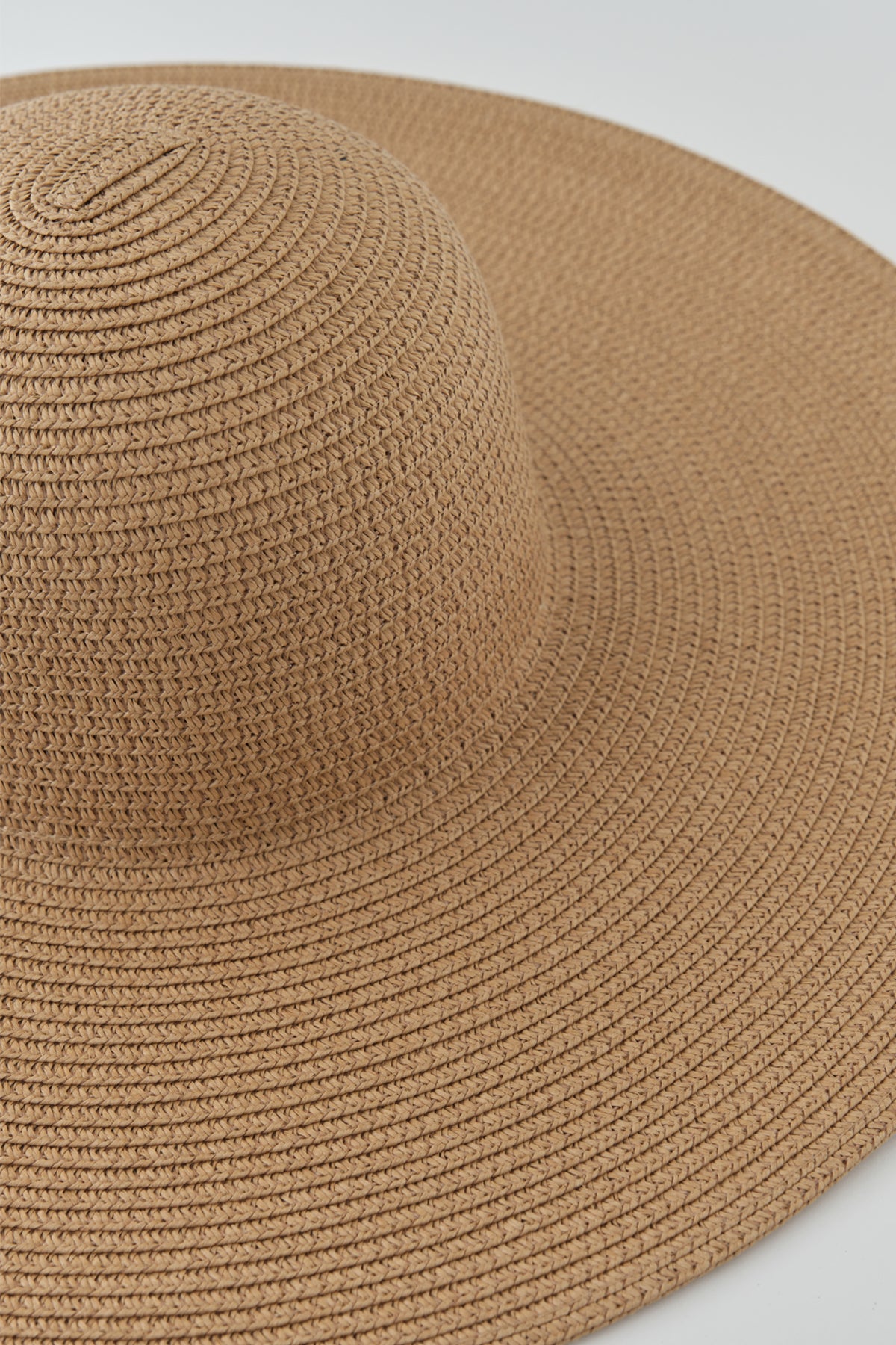 BROWN HAT