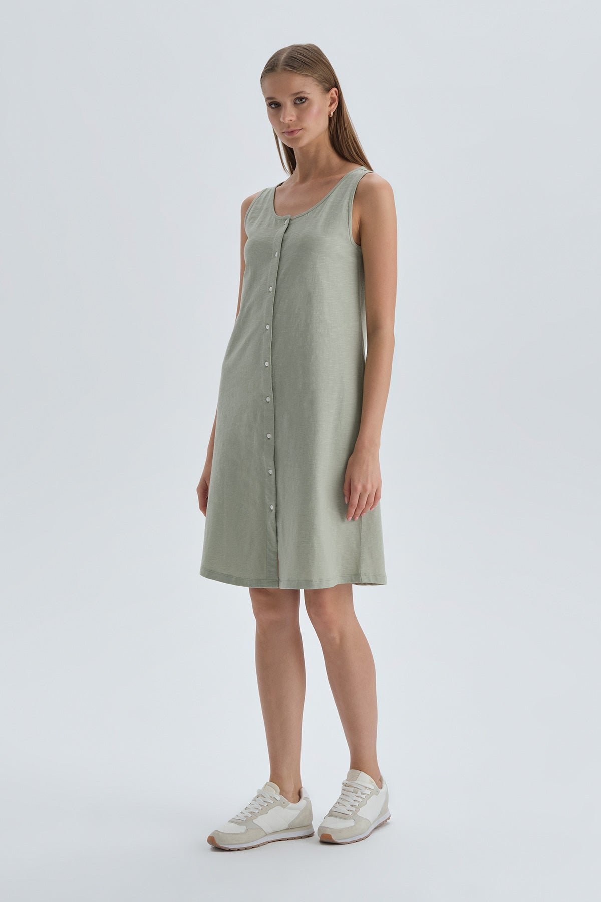LIGHT GREEEN DRESS