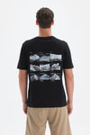 BLACK T-SHIRT