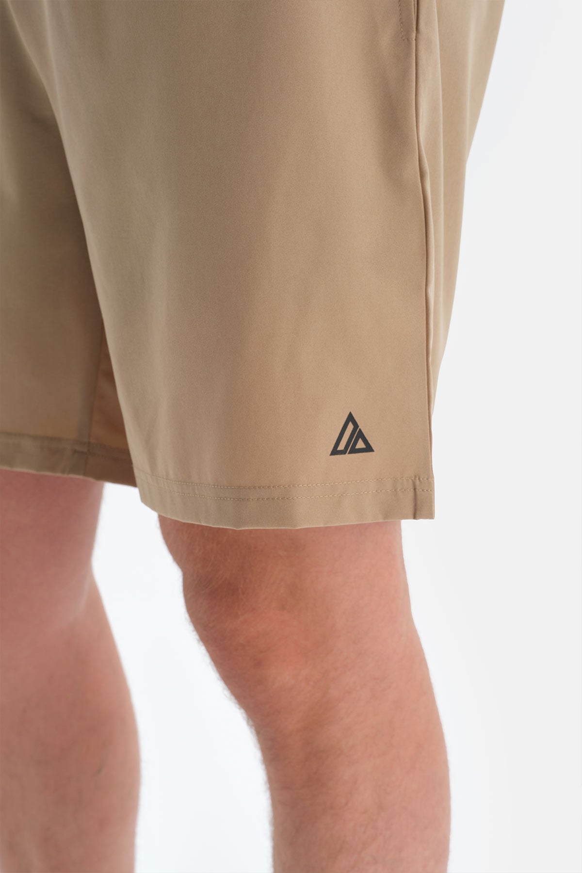 BEIGE SHORT