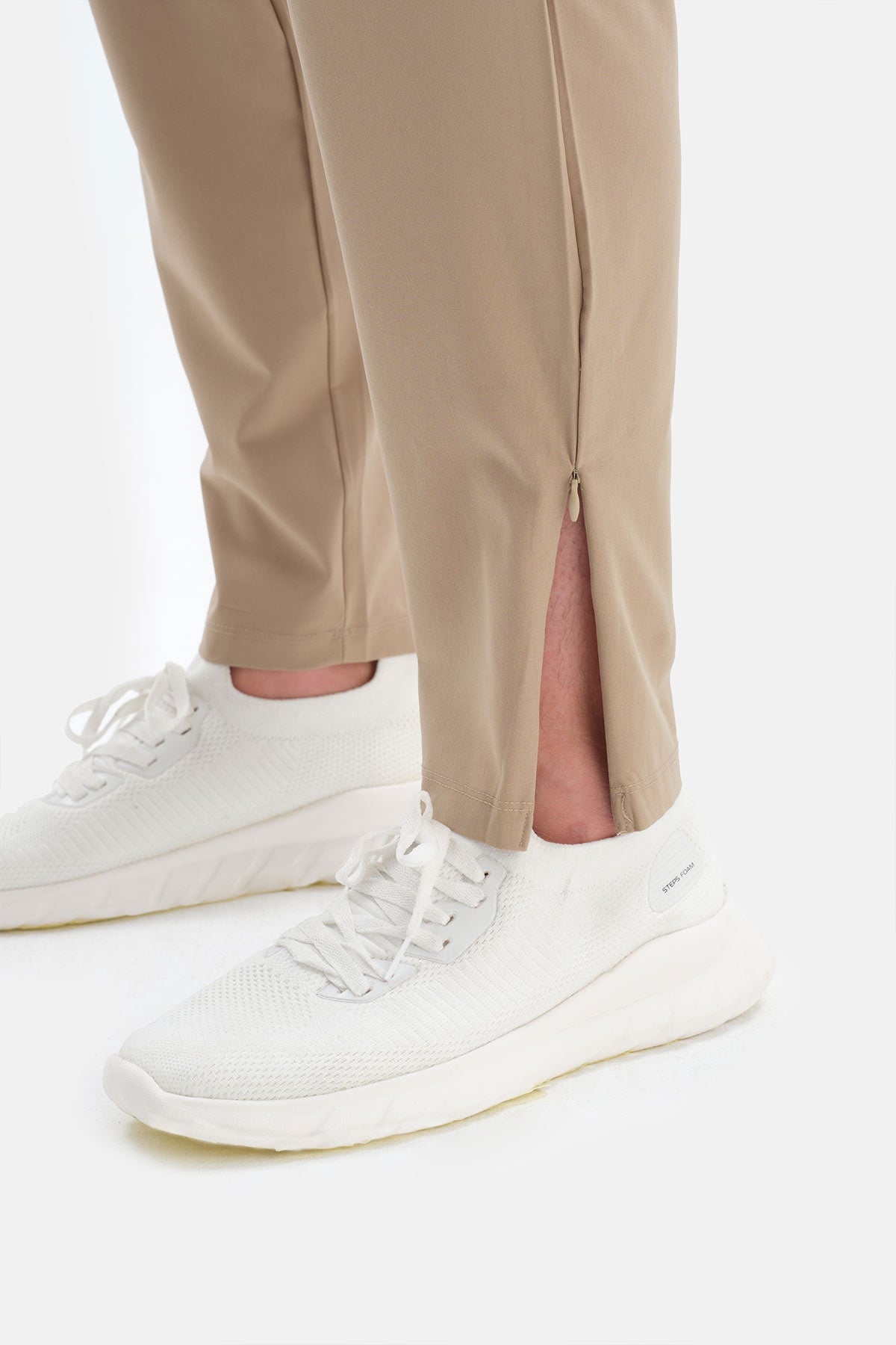 BEIGE TRACKSUIT BOTTOM